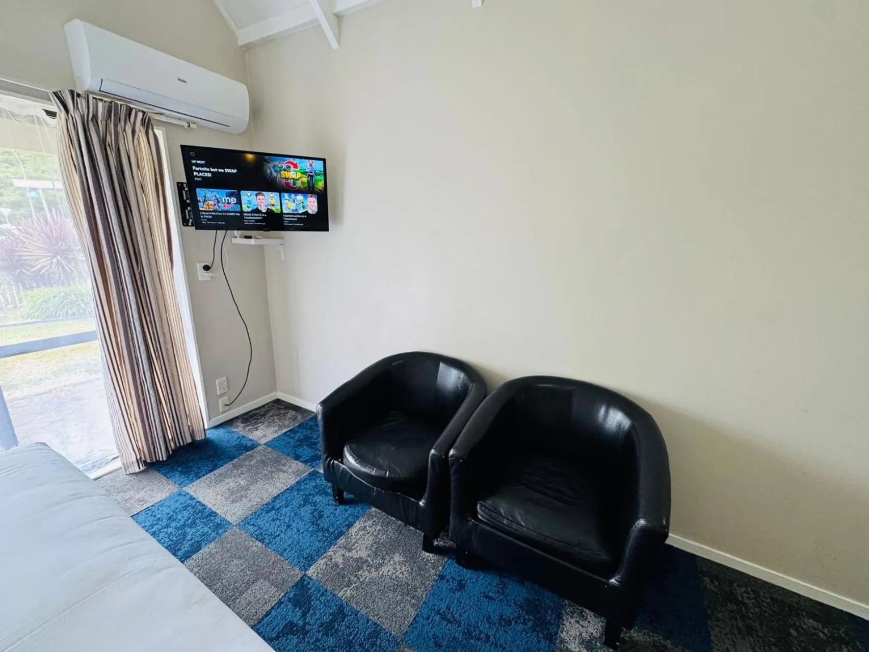 TV and multimedia in Apex on Fenton