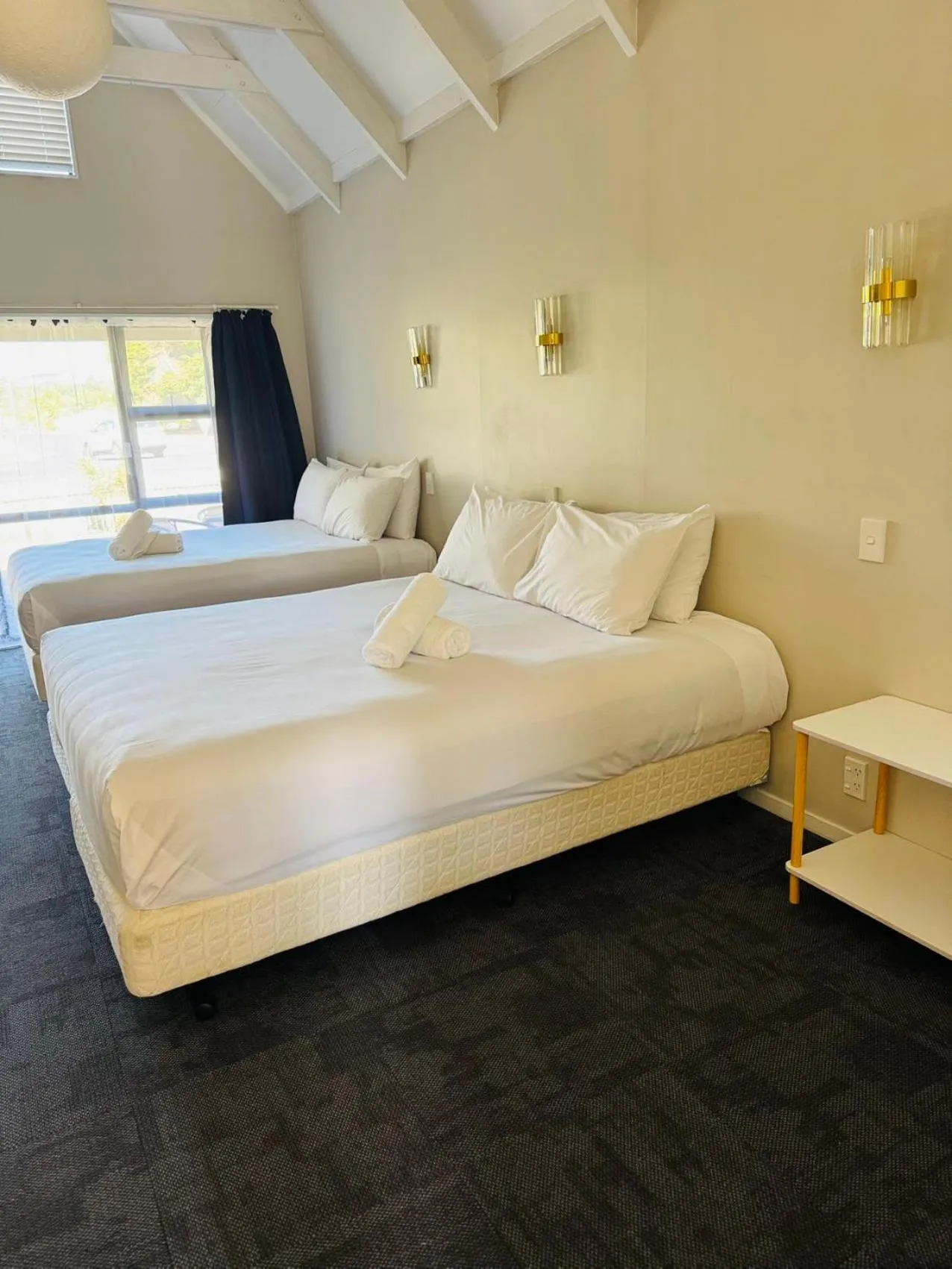 Bed in Apex on Fenton