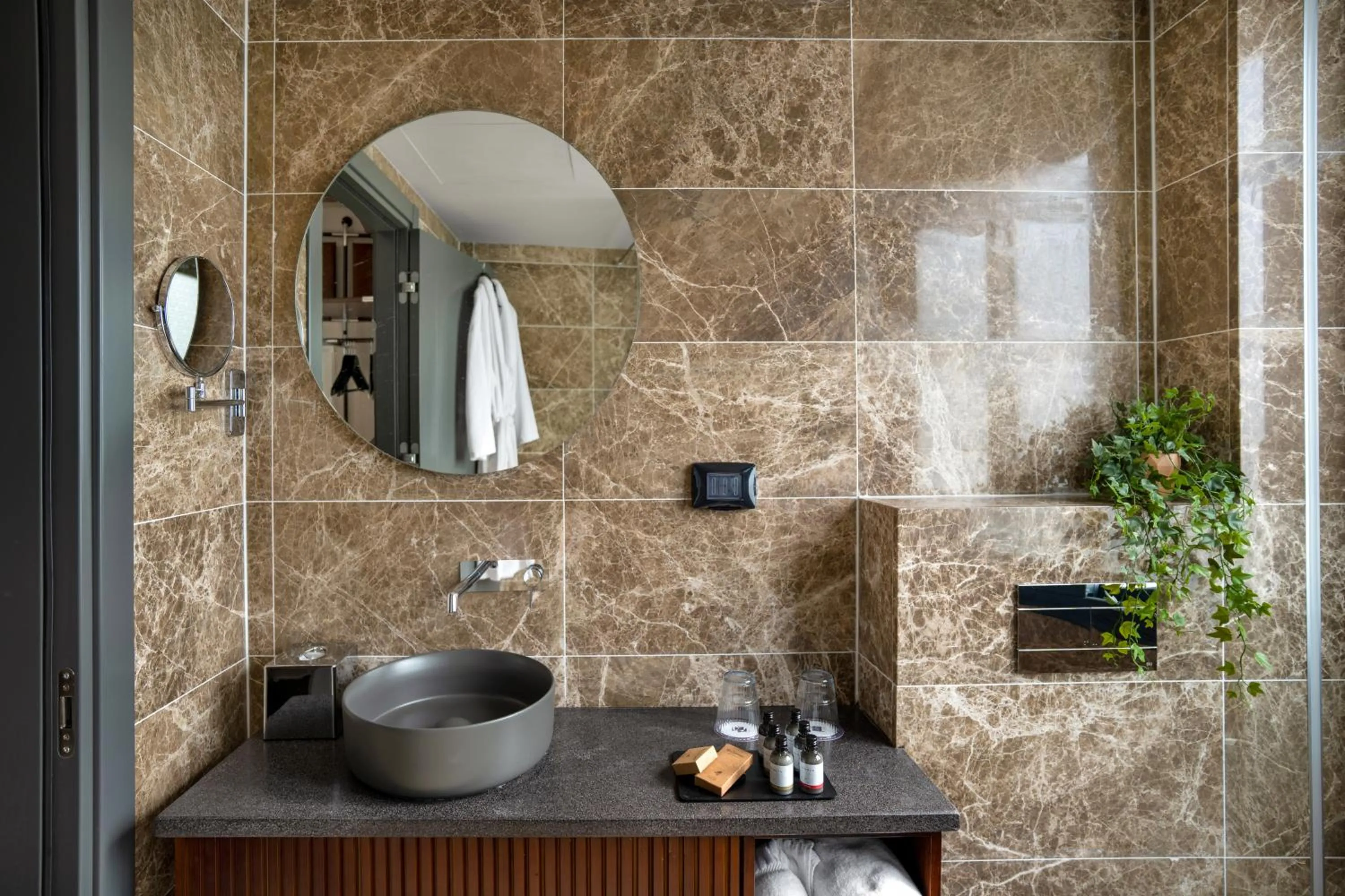 Bathroom in Fiori 41-By Adam Hotels