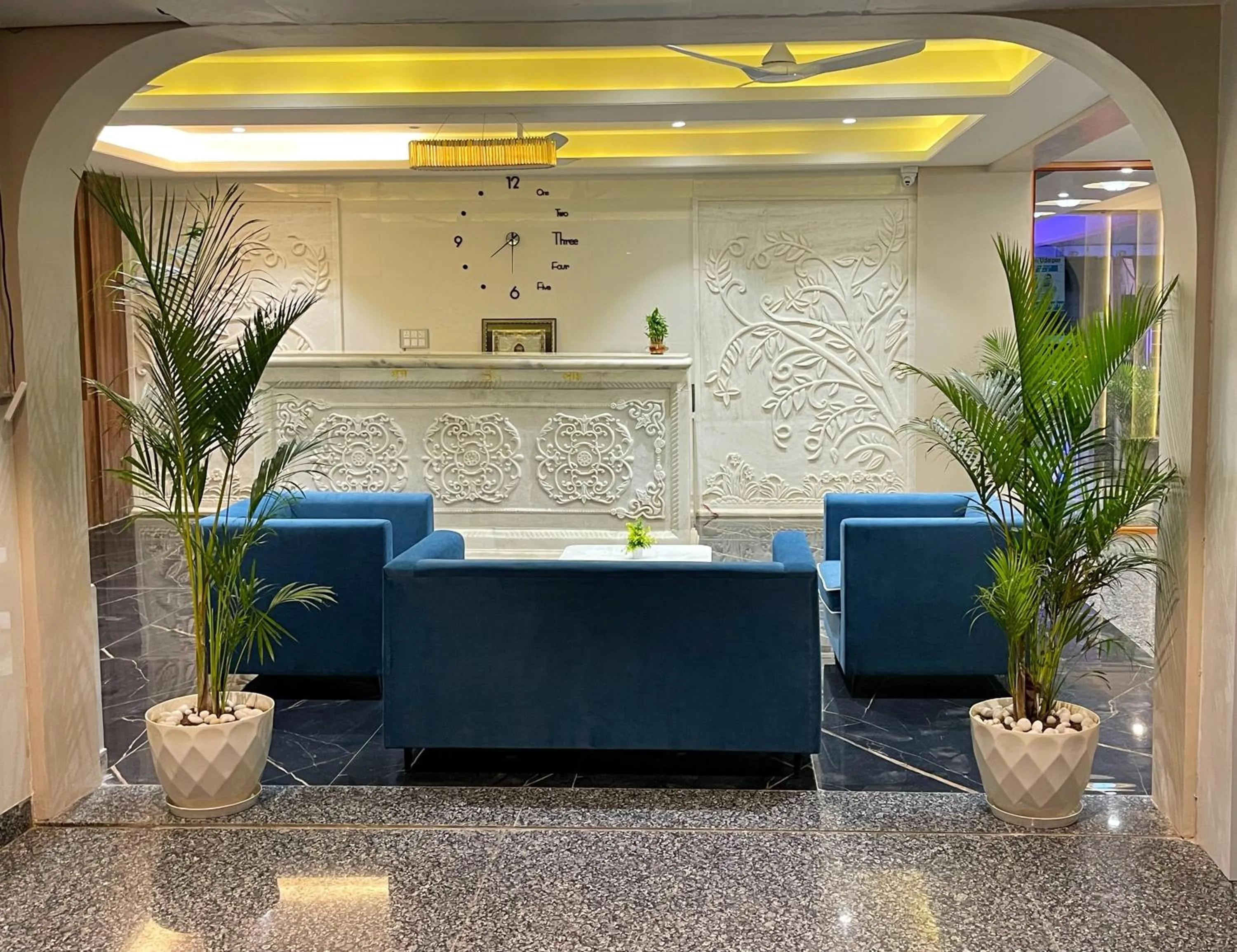 Lobby or reception in Cosmos Westend City Centre