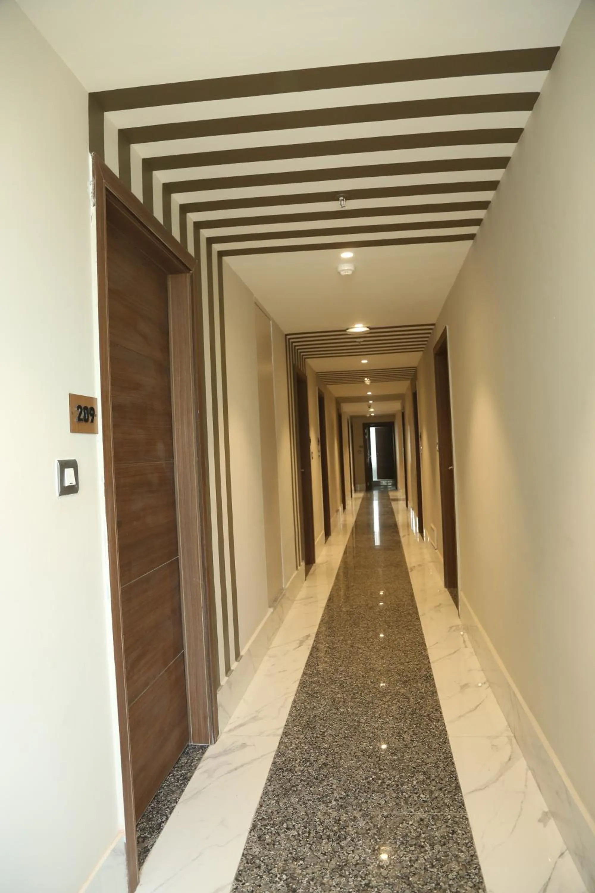 Lobby or reception in Cosmos Westend City Centre