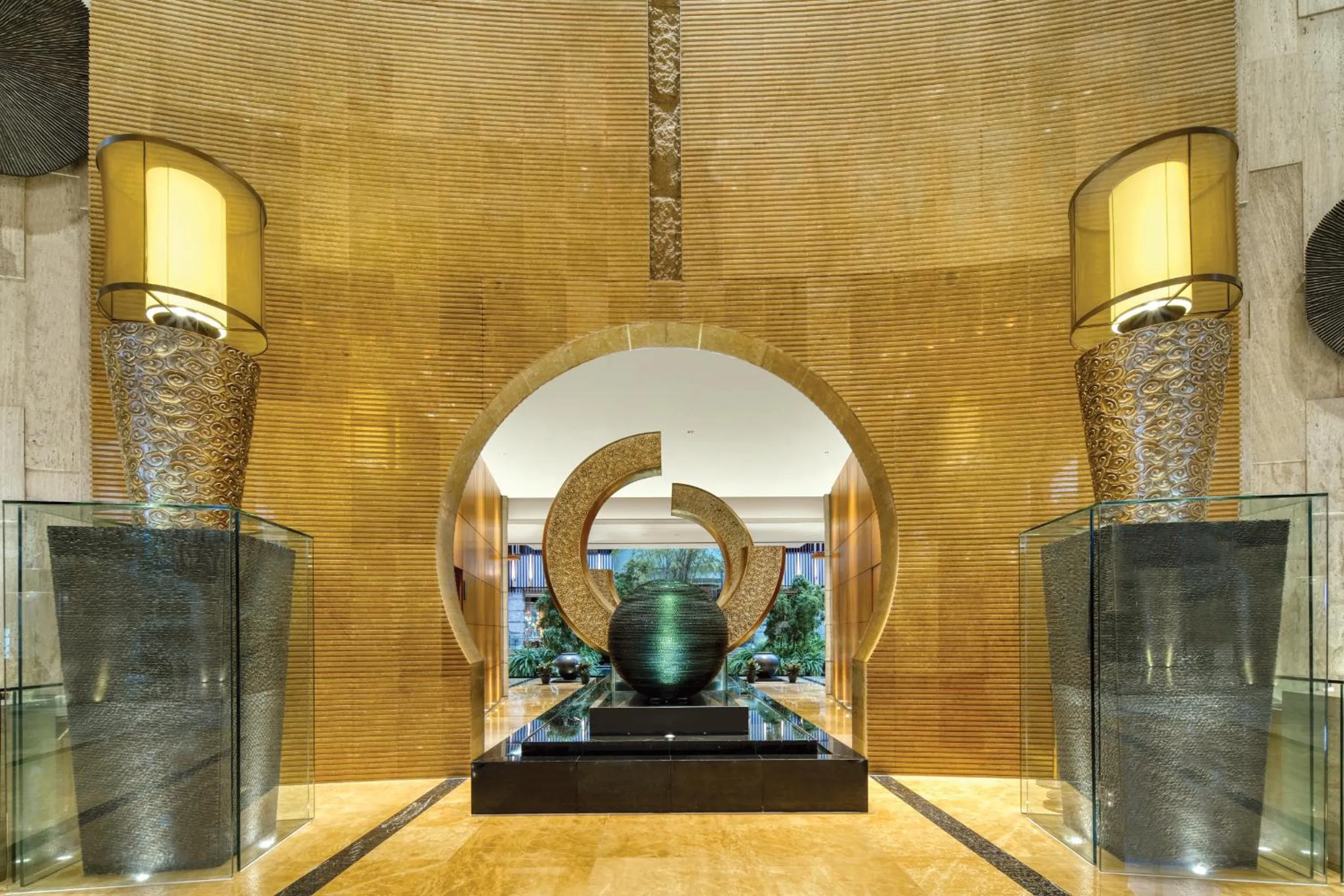 Lobby or reception in Dongguan Royal Garden Hotel