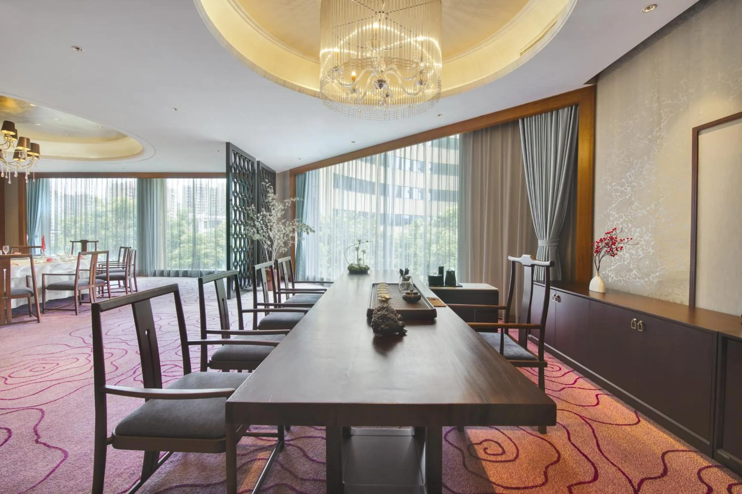 Restaurant/places to eat in Dongguan Royal Garden Hotel