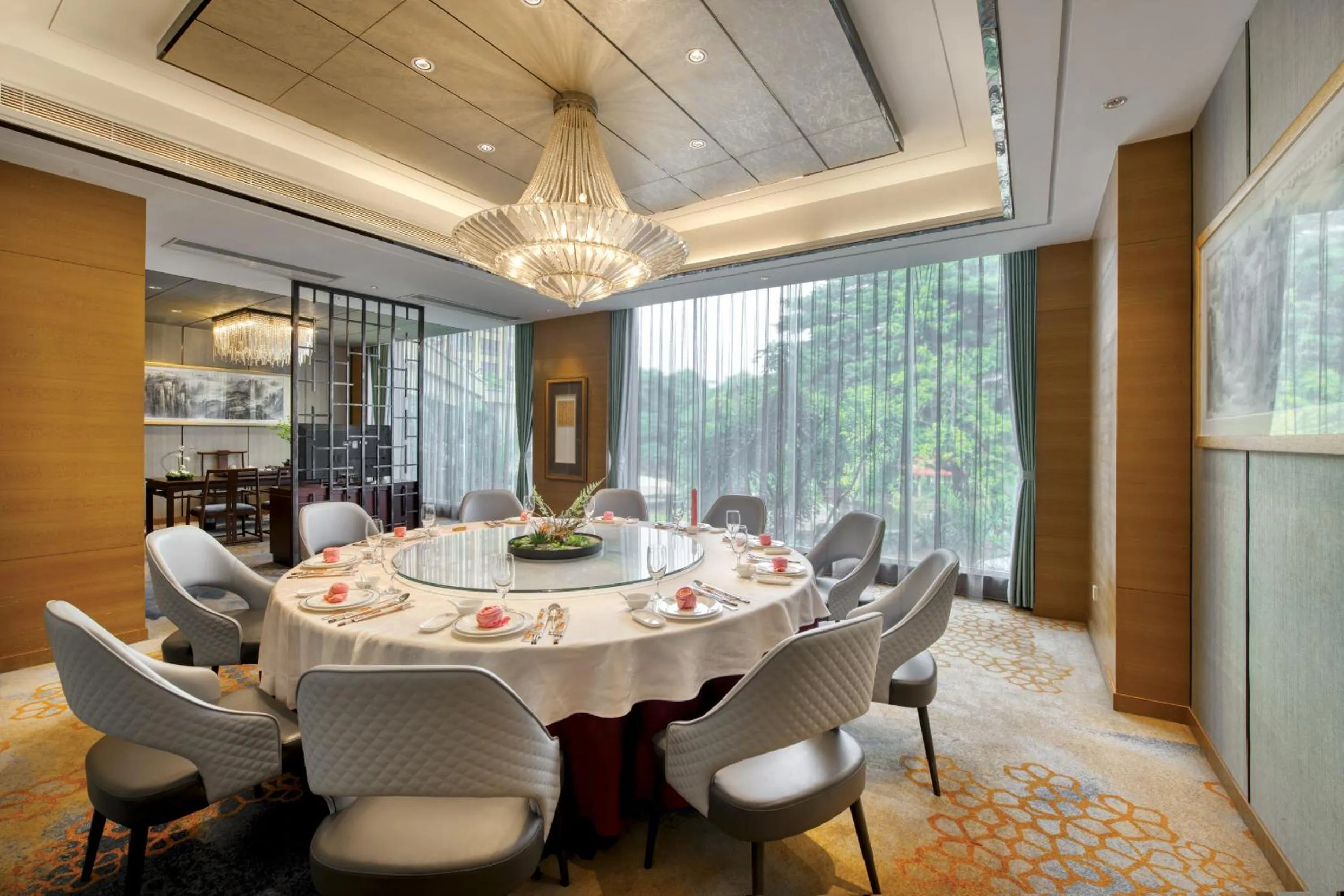 Restaurant/places to eat in Dongguan Royal Garden Hotel