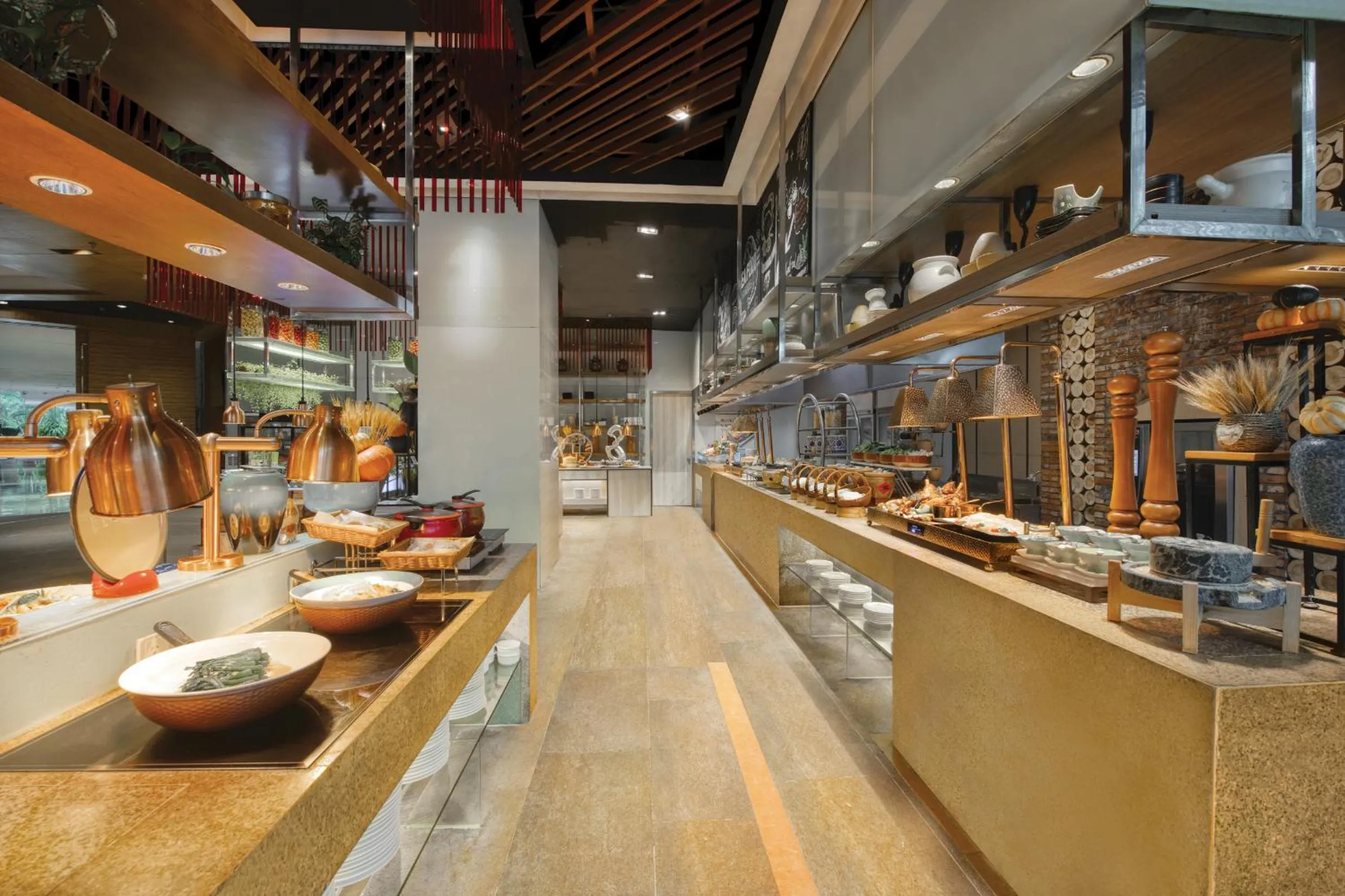 Restaurant/places to eat in Dongguan Royal Garden Hotel