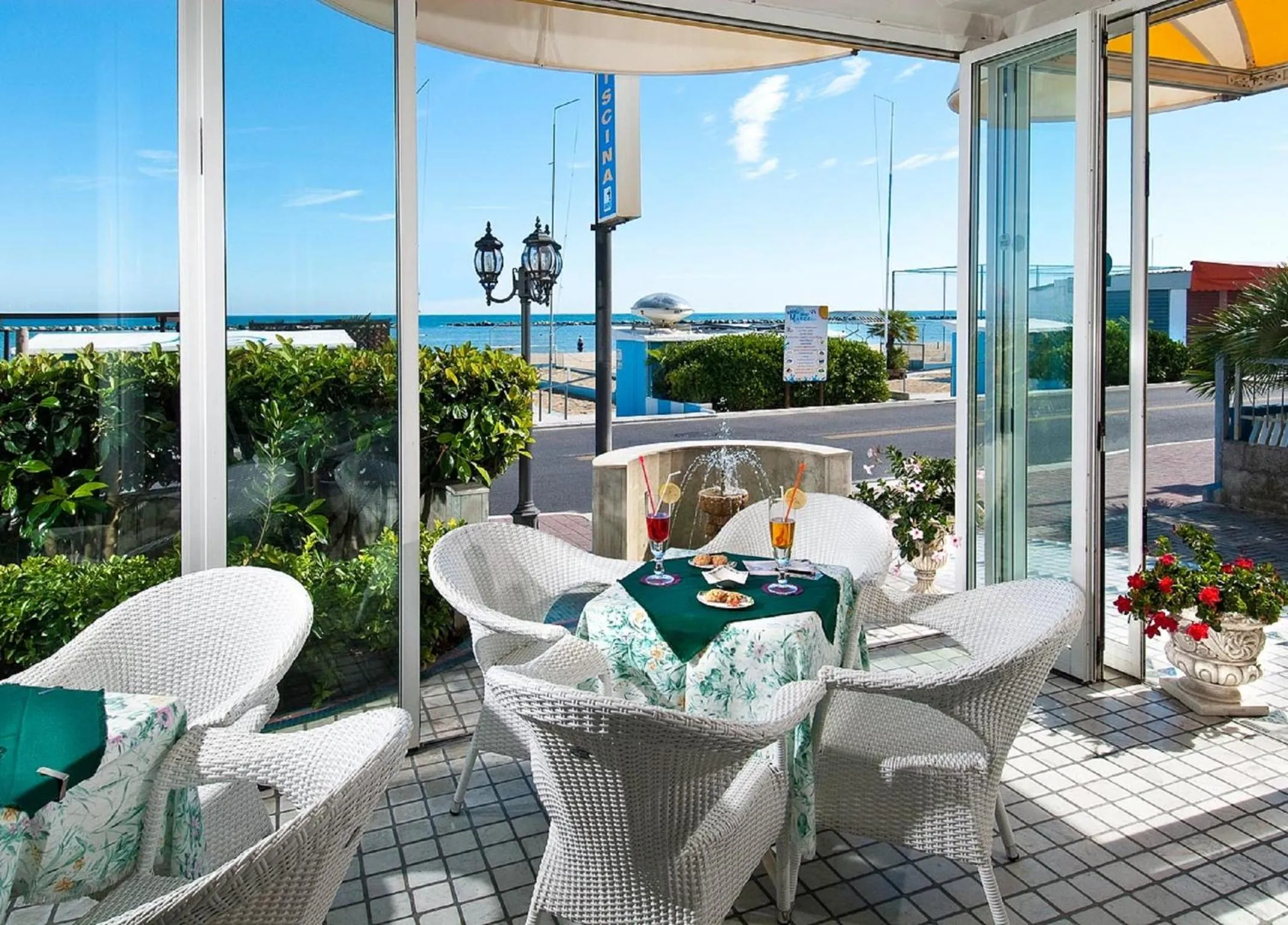 Day in Hotel Gardenia