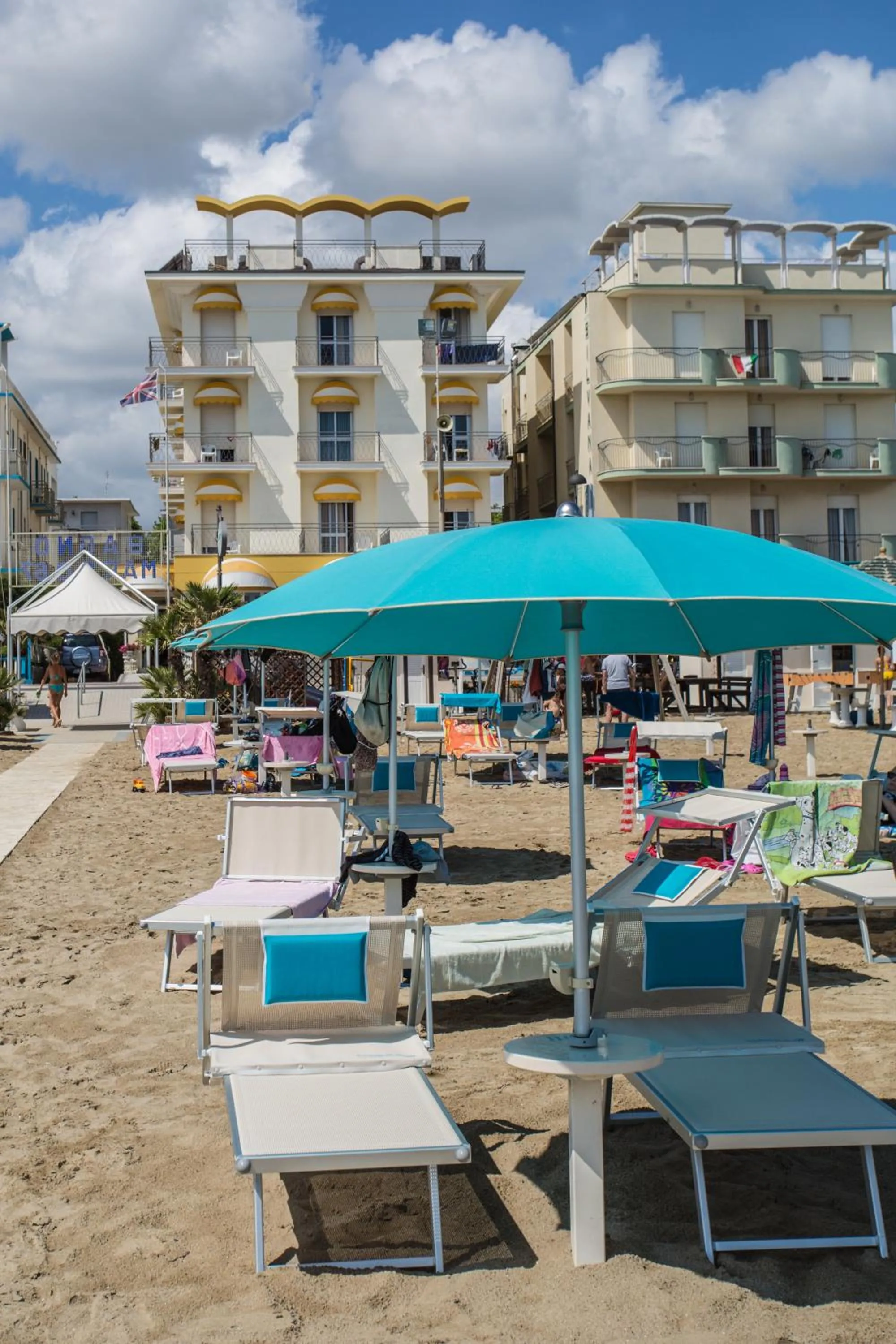 Property building in Hotel Gardenia