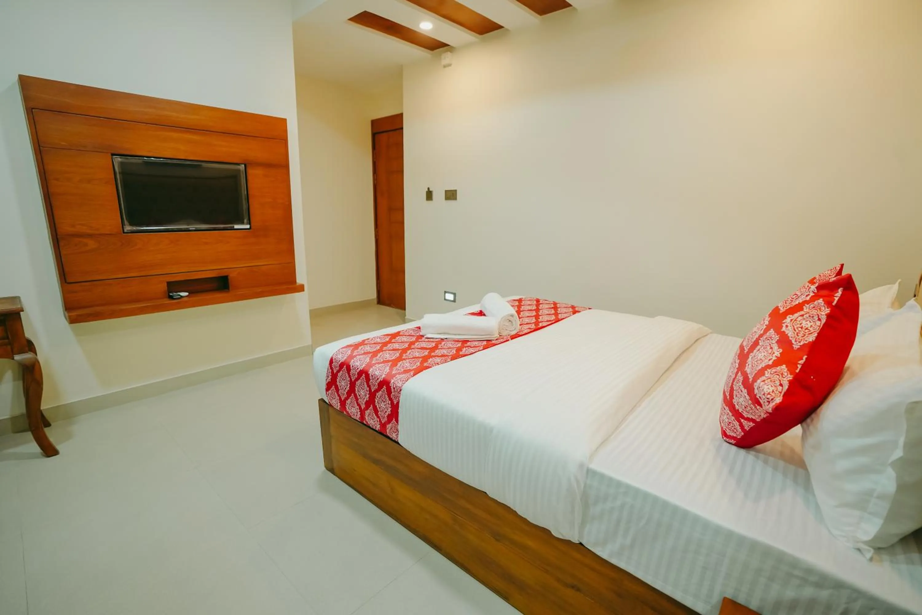 Bedroom, Bed in Saavees Residency