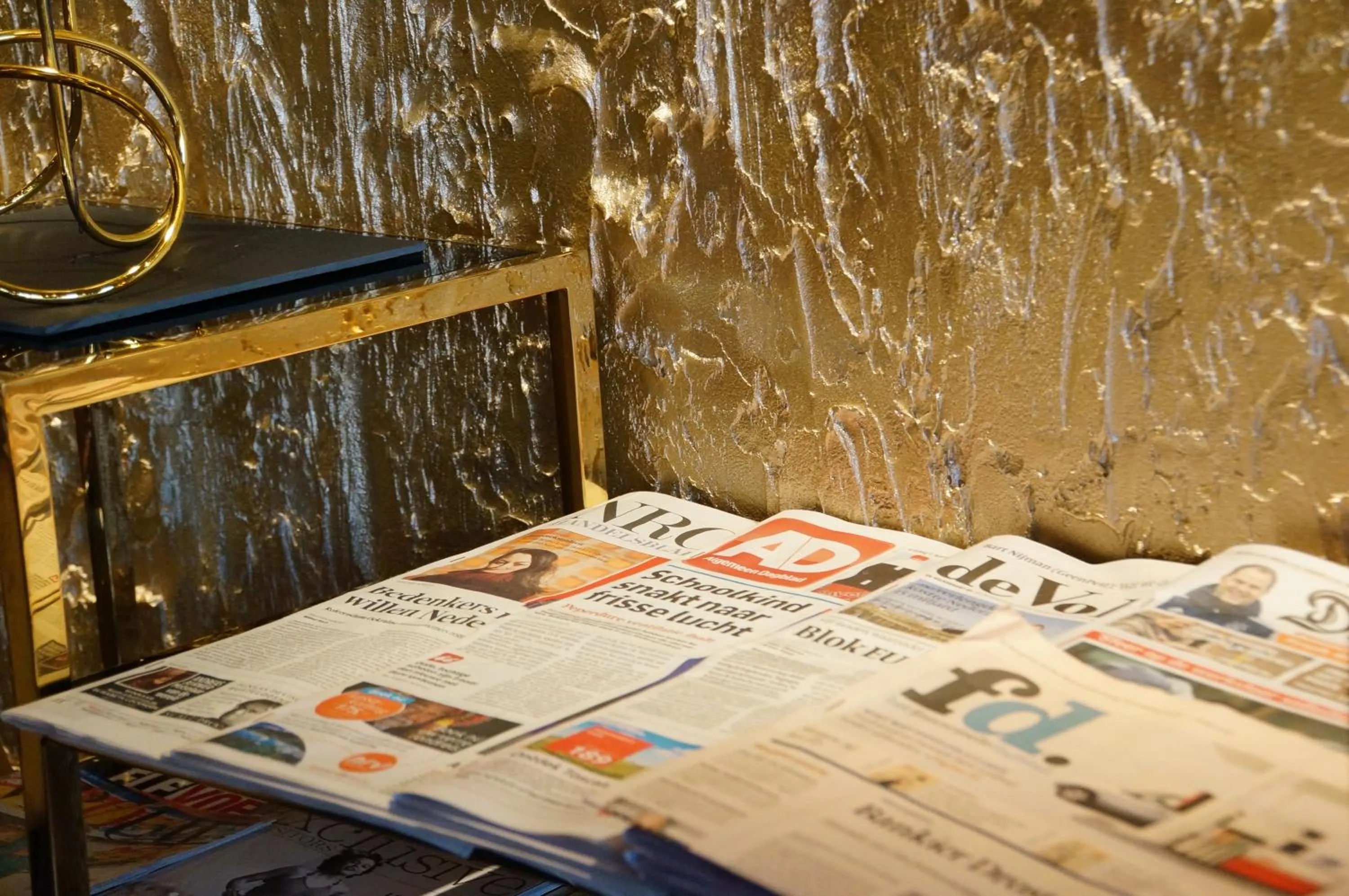 Lounge or bar, Bed in Alexander Hotel