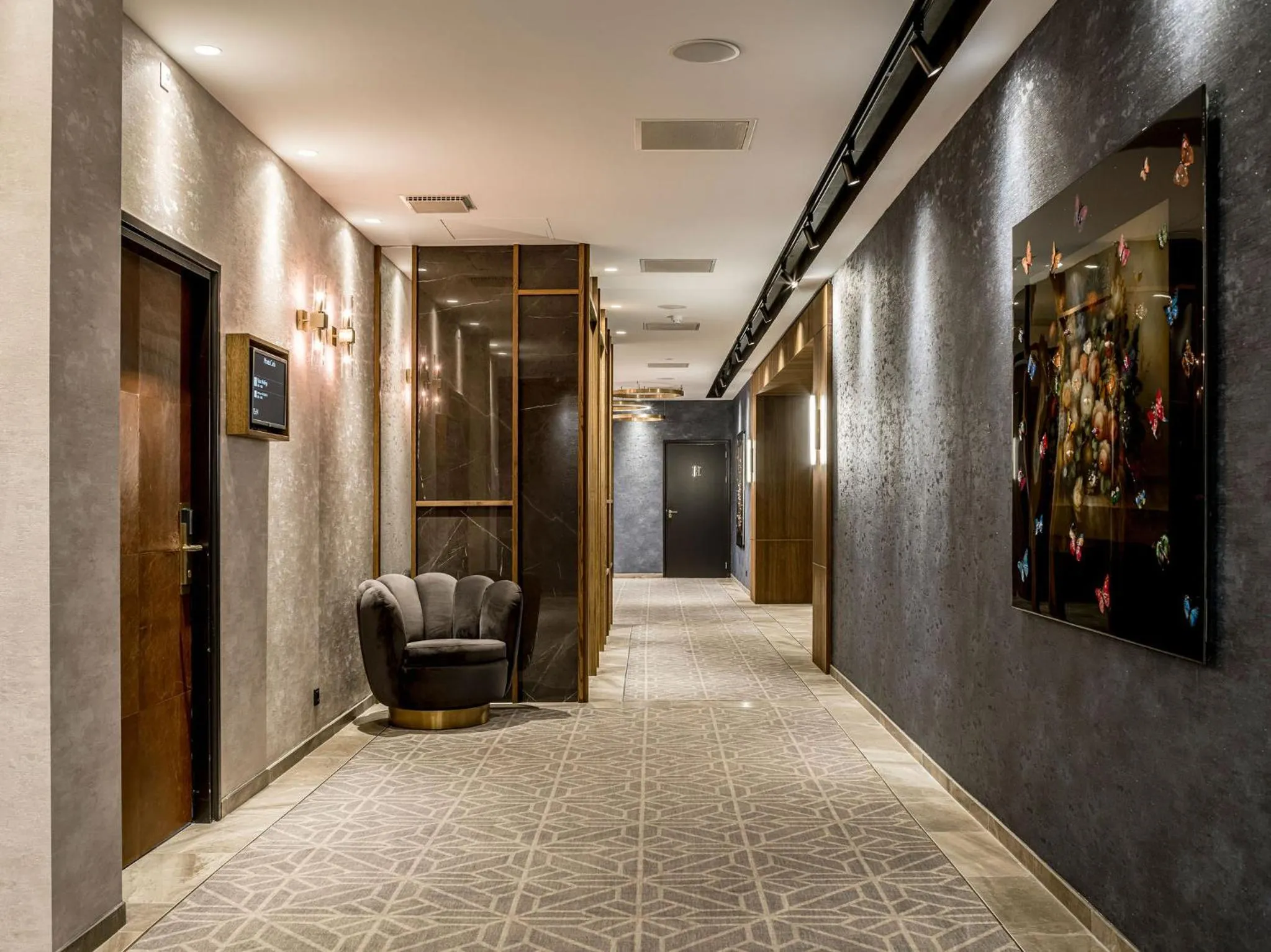 Meeting/conference room in Alexander Hotel