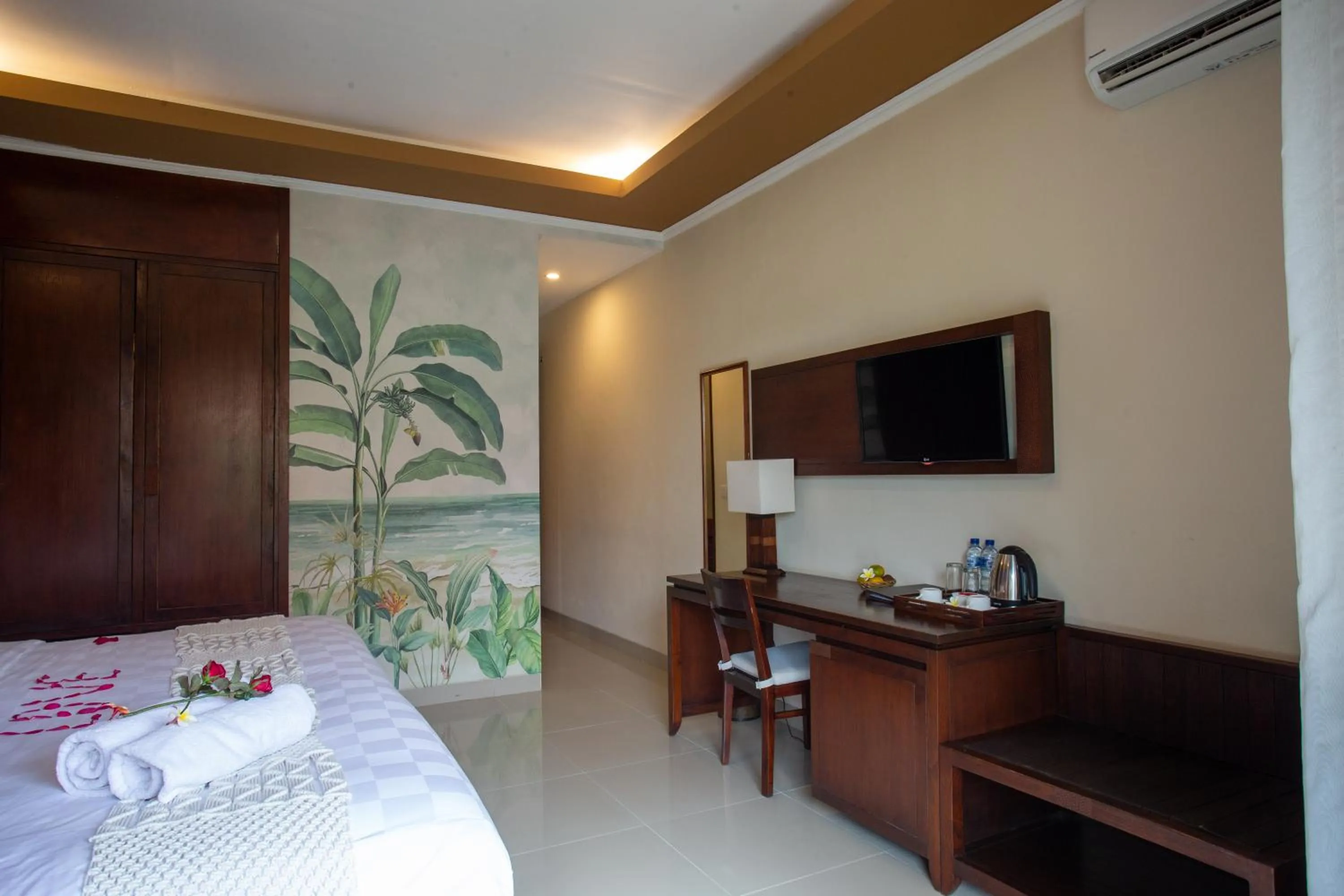 TV and multimedia, Bed in Awatara Boutique Resort Ubud