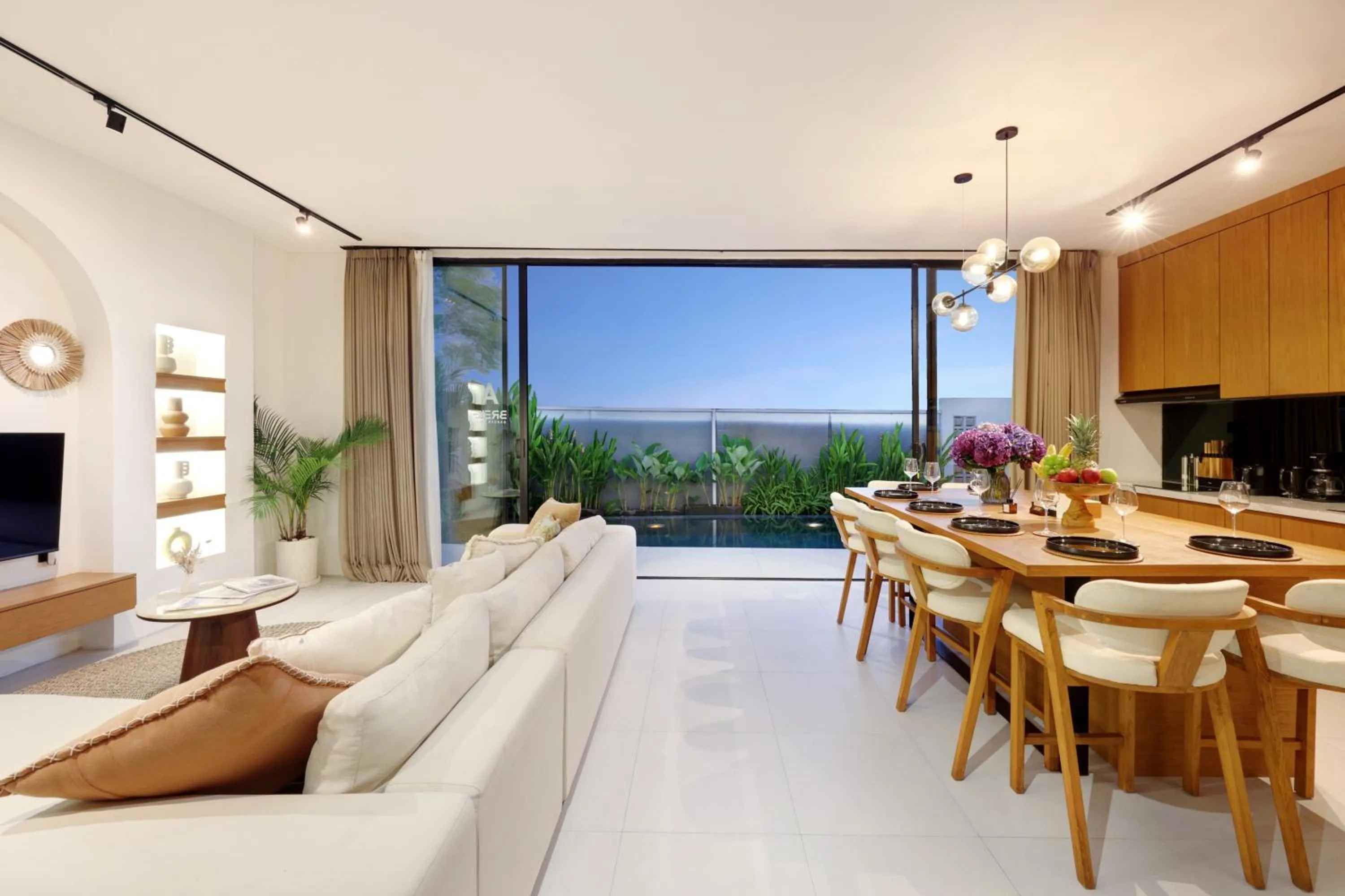 Living room in Garden Villa Pererenan by BREIG