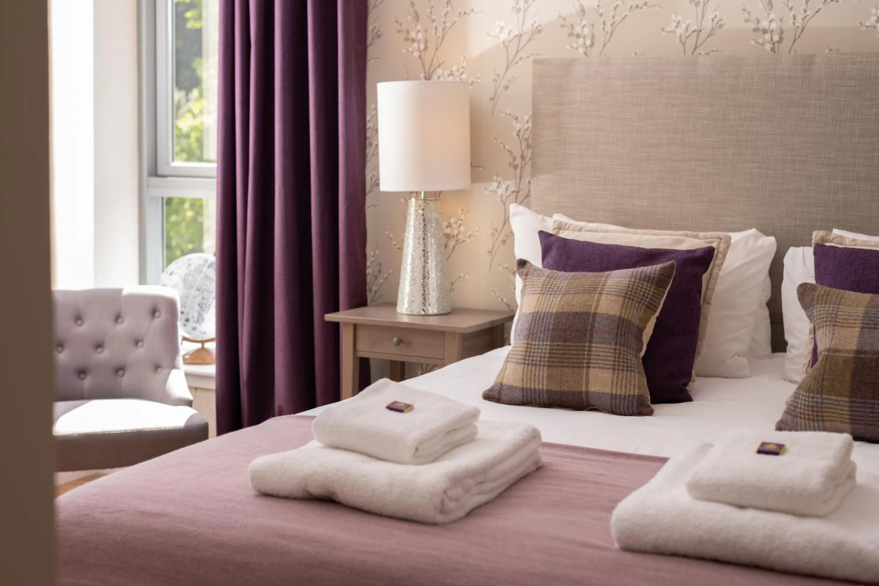 Bedroom, Bed in The Highland Club