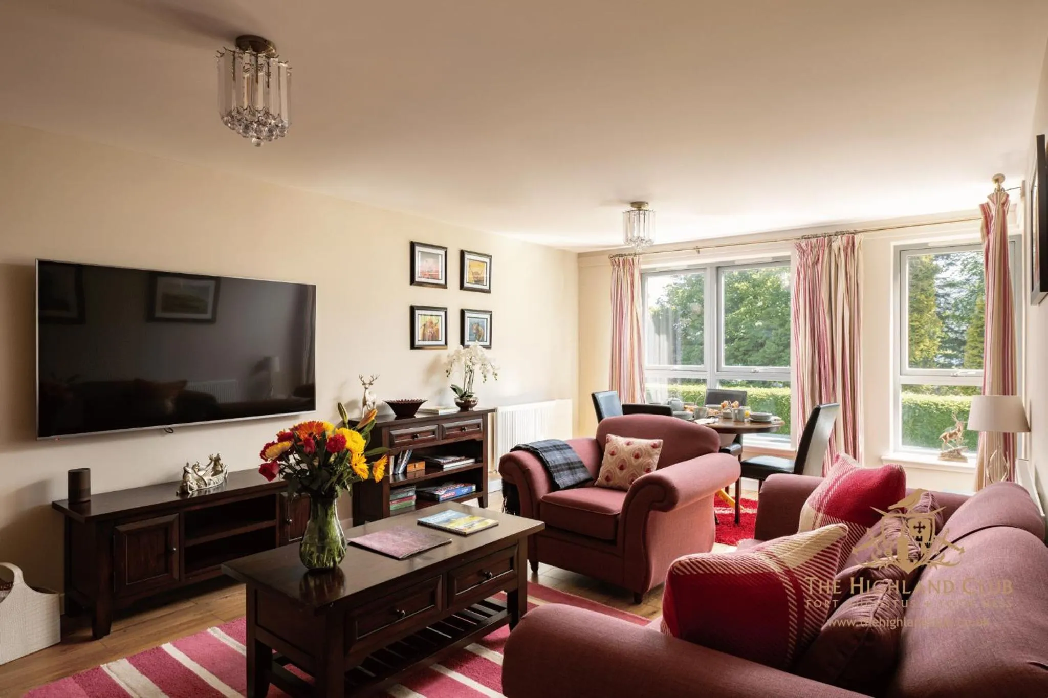 TV and multimedia in The Highland Club