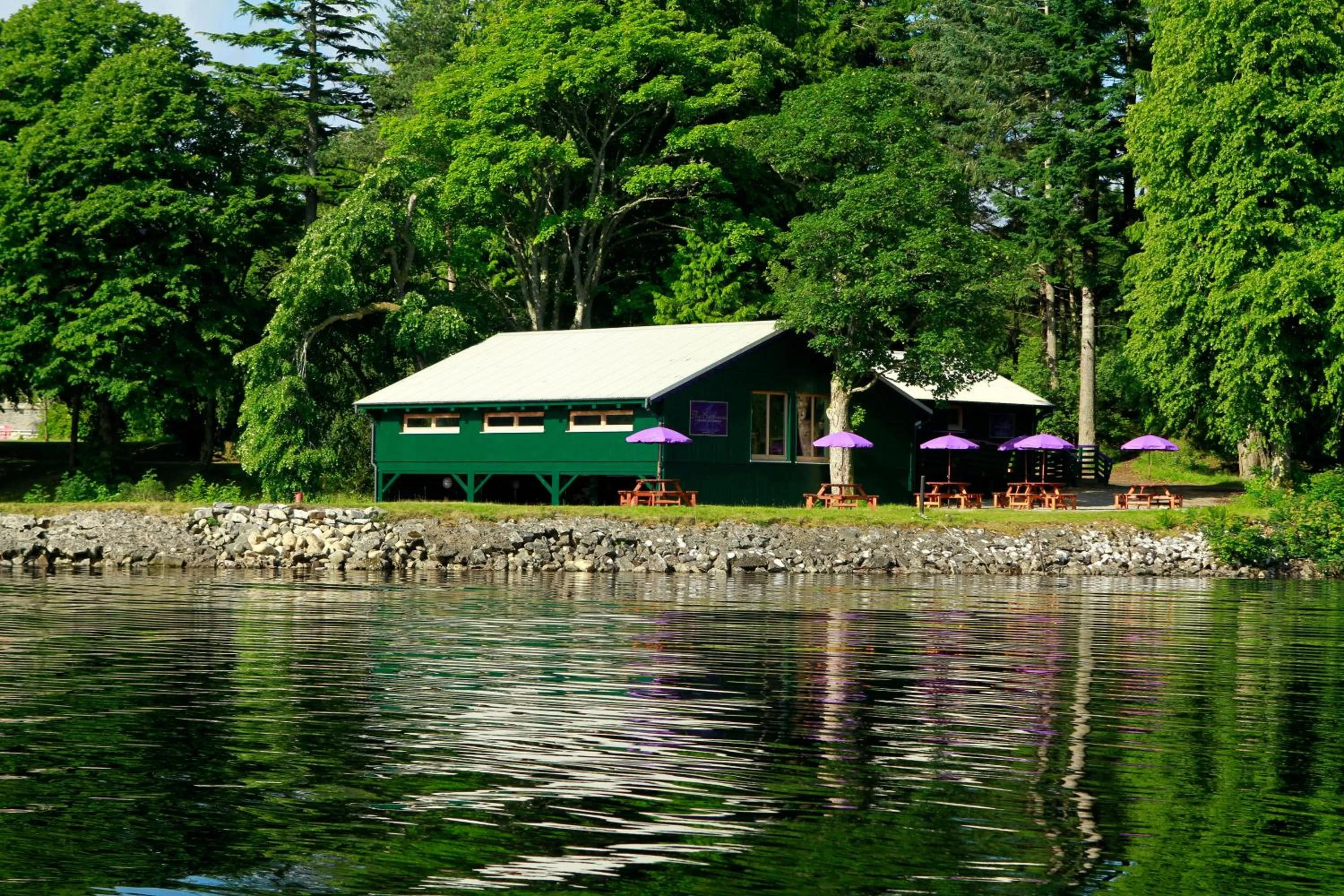 Restaurant/places to eat in The Highland Club