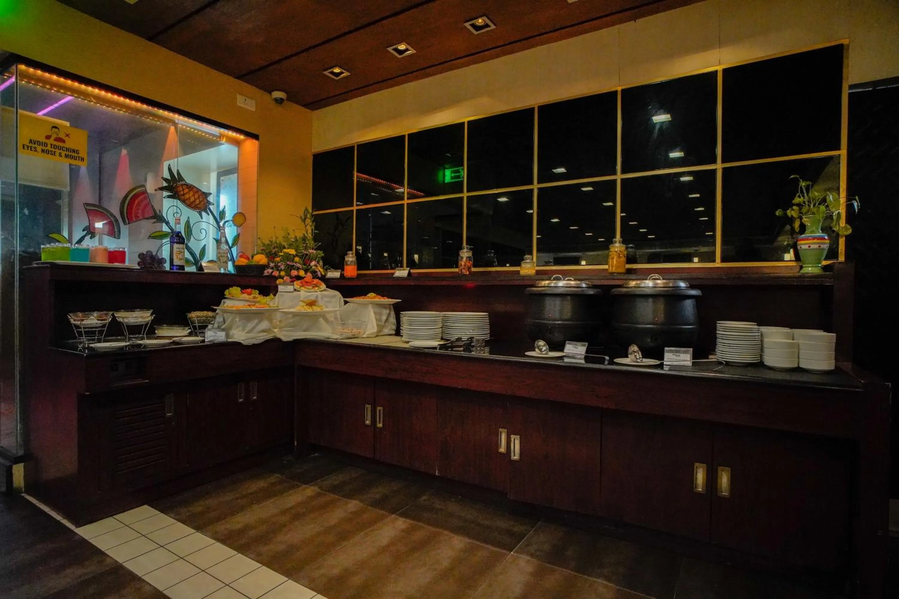 Food in Hotel Olive Eva