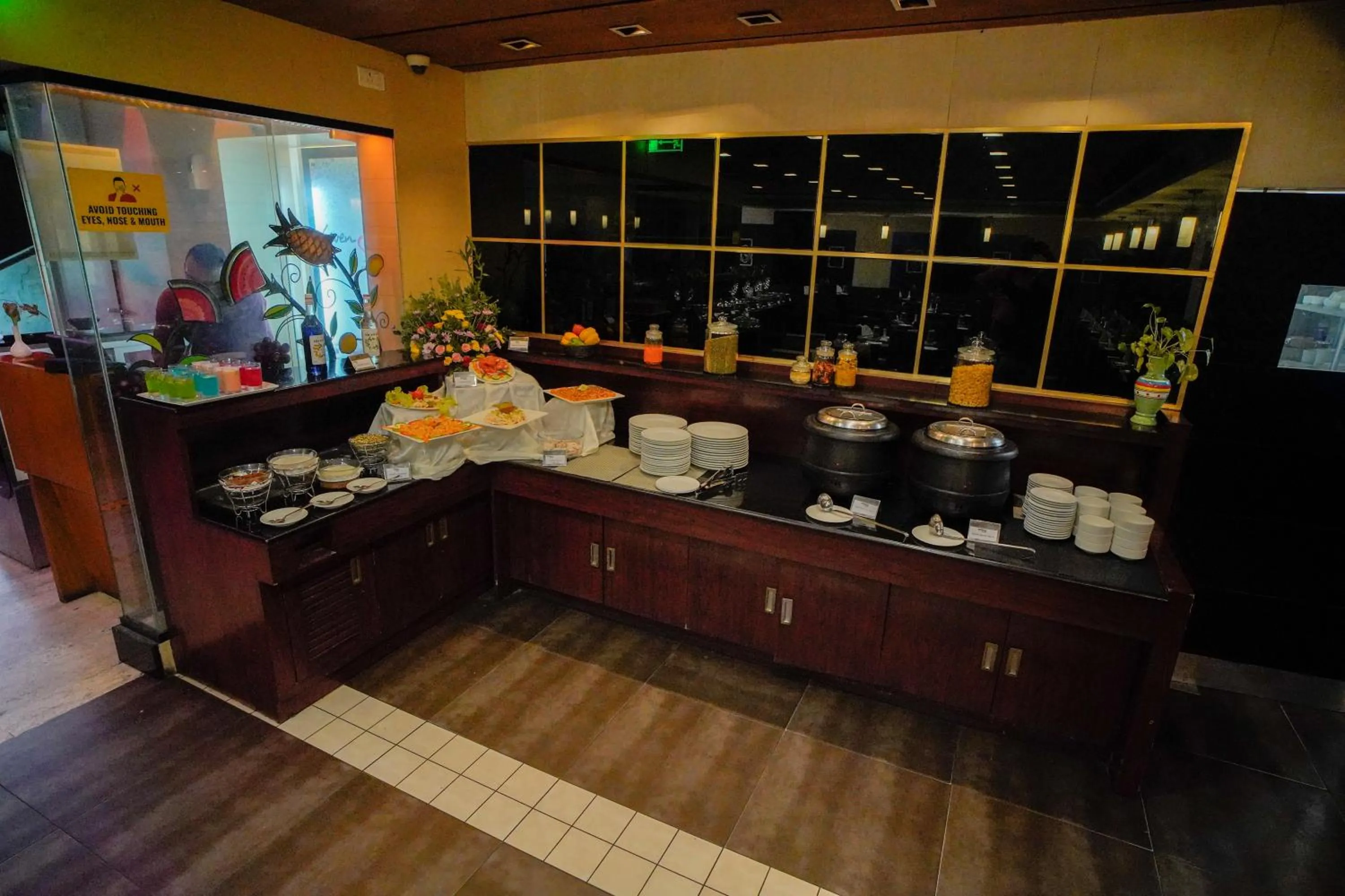 Food and drinks in Hotel Olive Eva