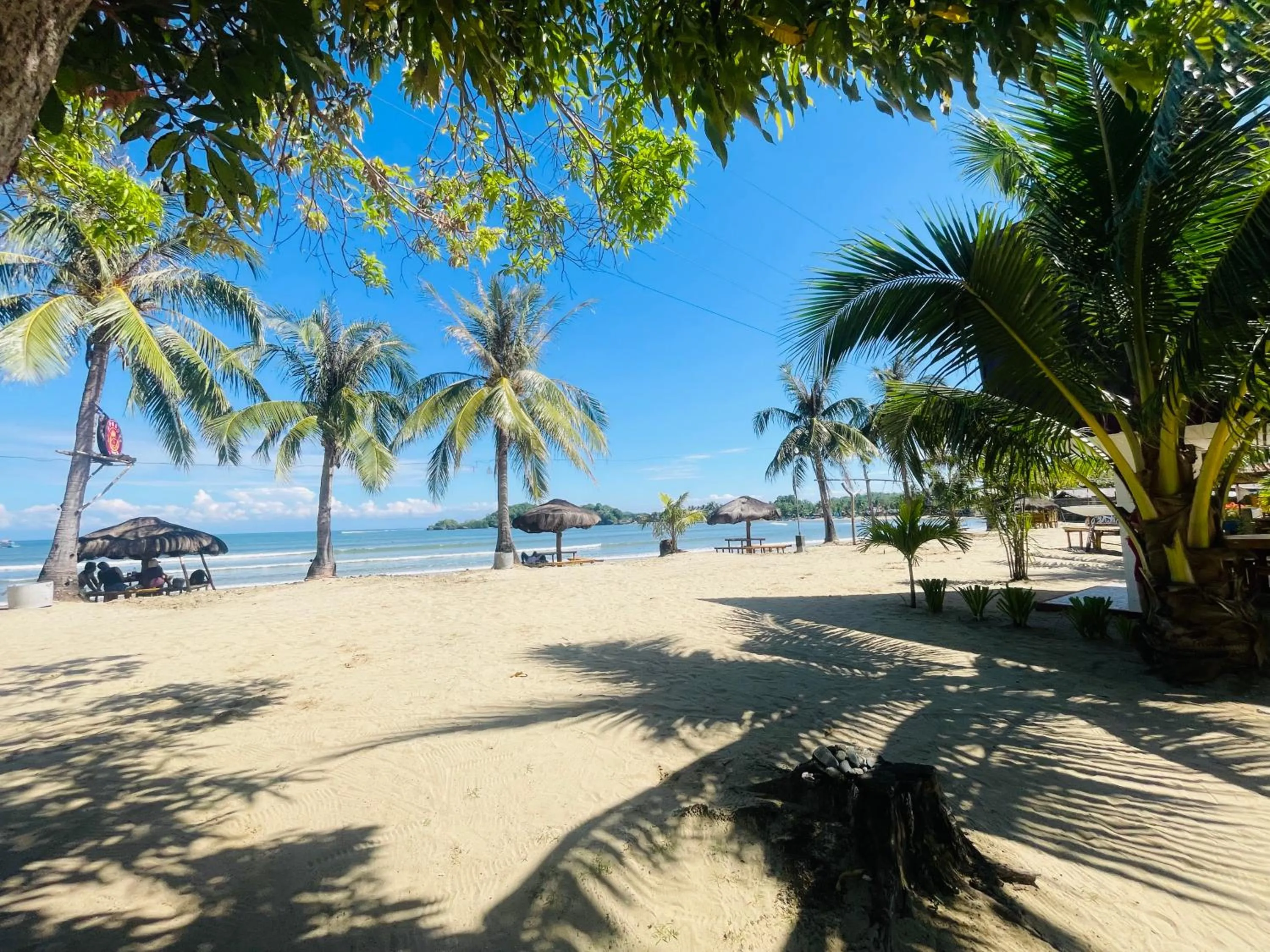 Bolo Hills Beach Club And Residence