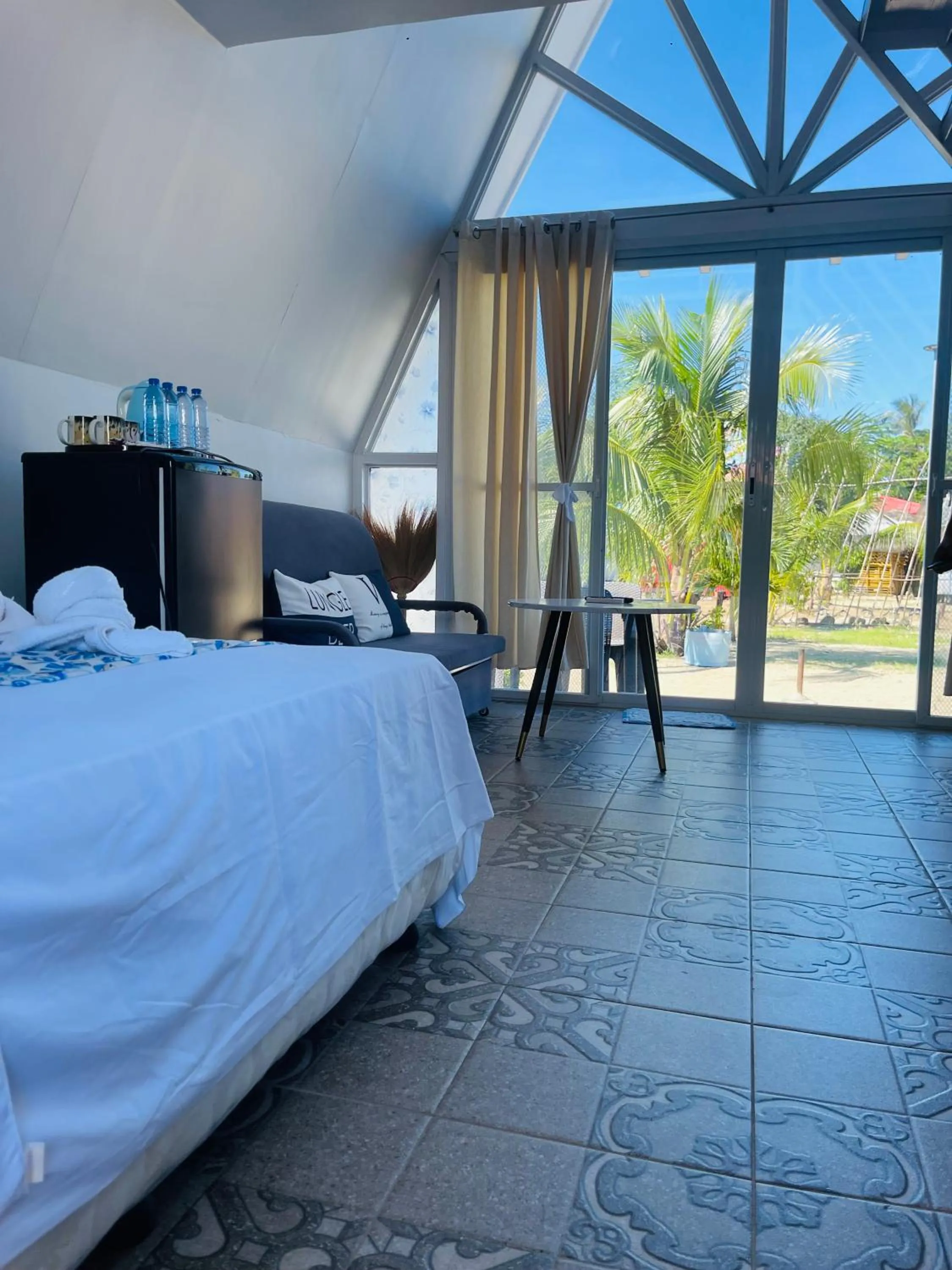 Bed in Bolo Hills Beach Club And Residence