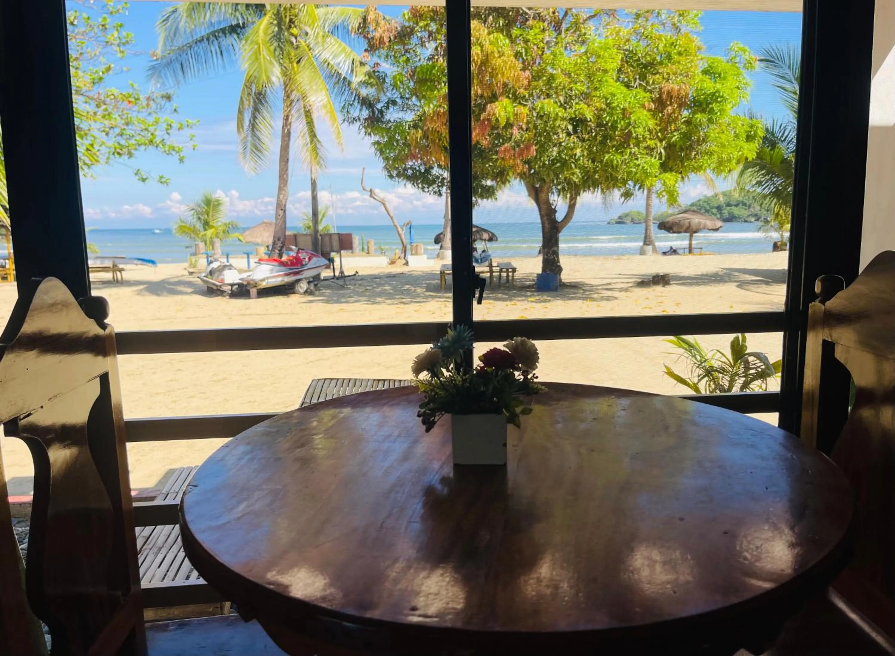 Bolo Hills Beach Club And Residence