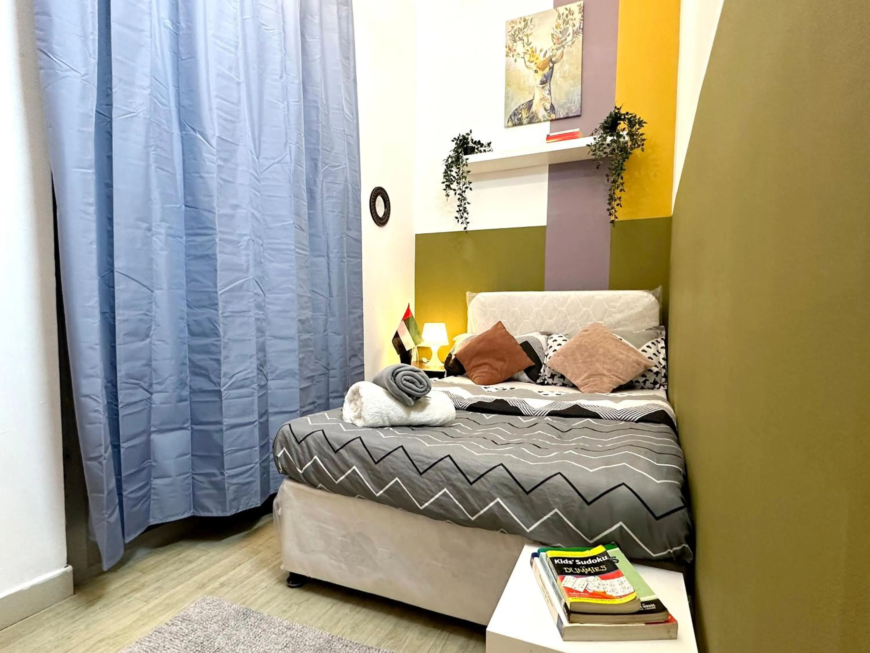 Bed in Double window Partition Room in Tecom Near Metro