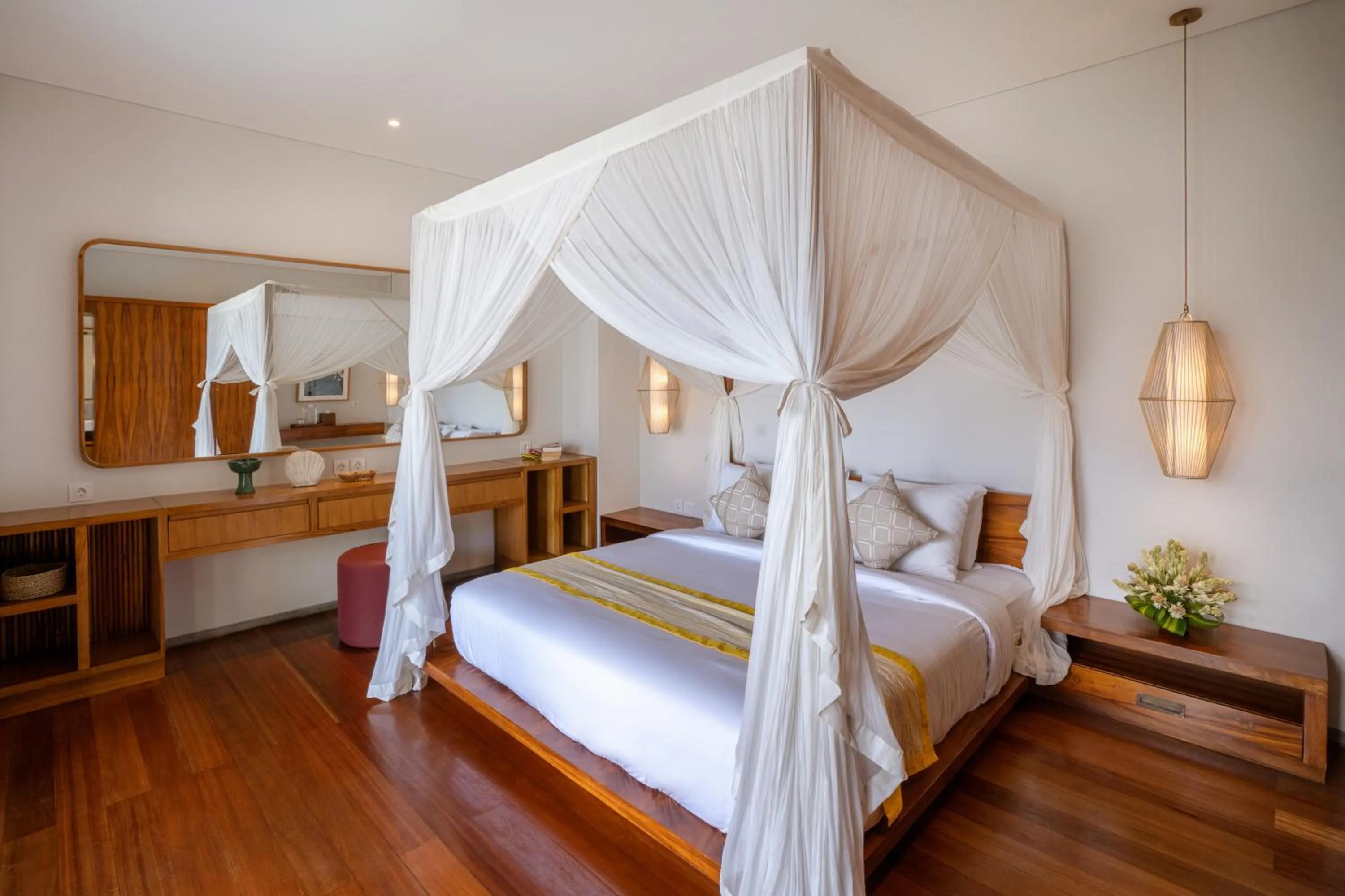 Bed in Bumbak Park Villas By Nakula