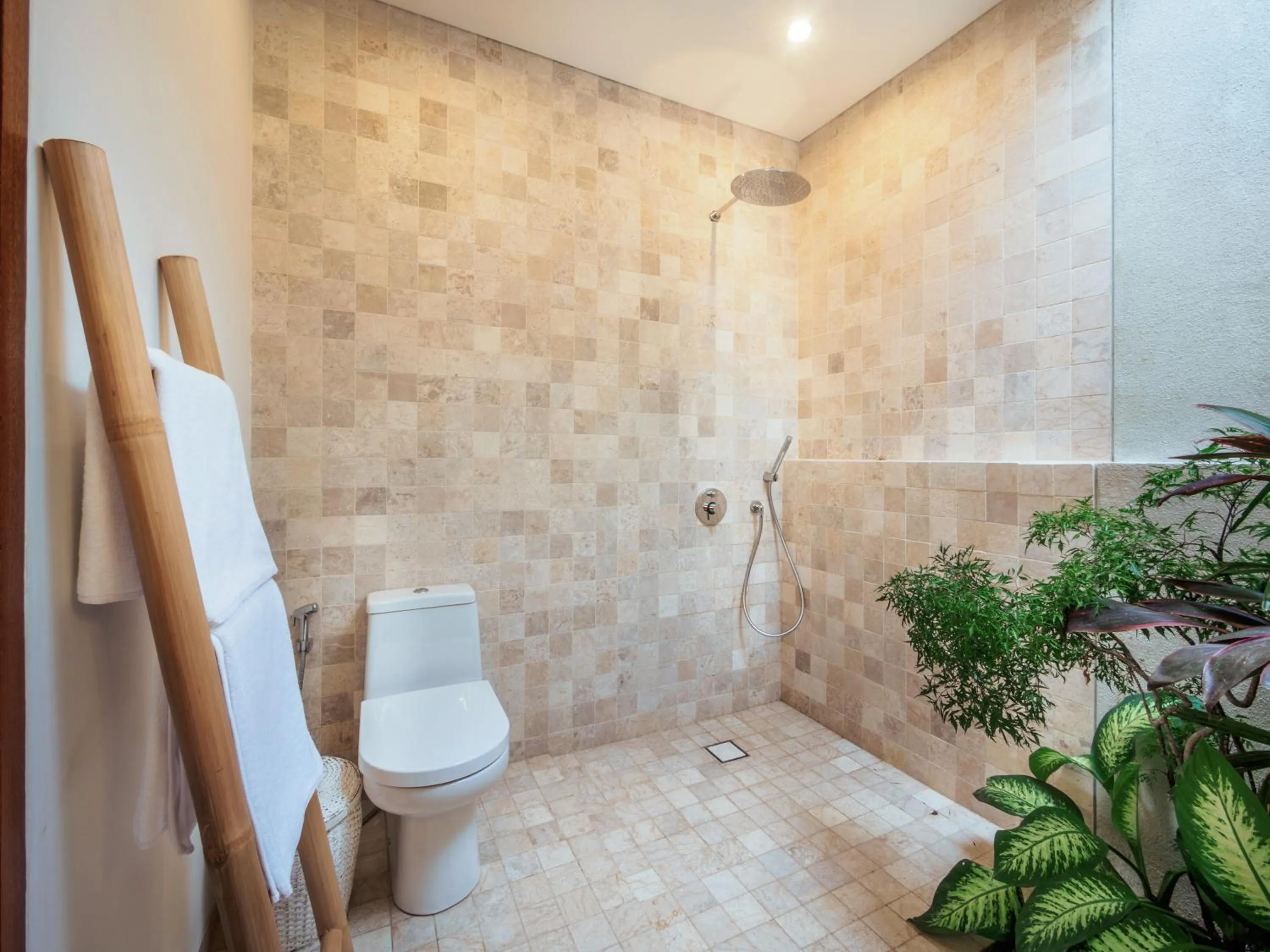 Bathroom in Bumbak Park Villas By Nakula