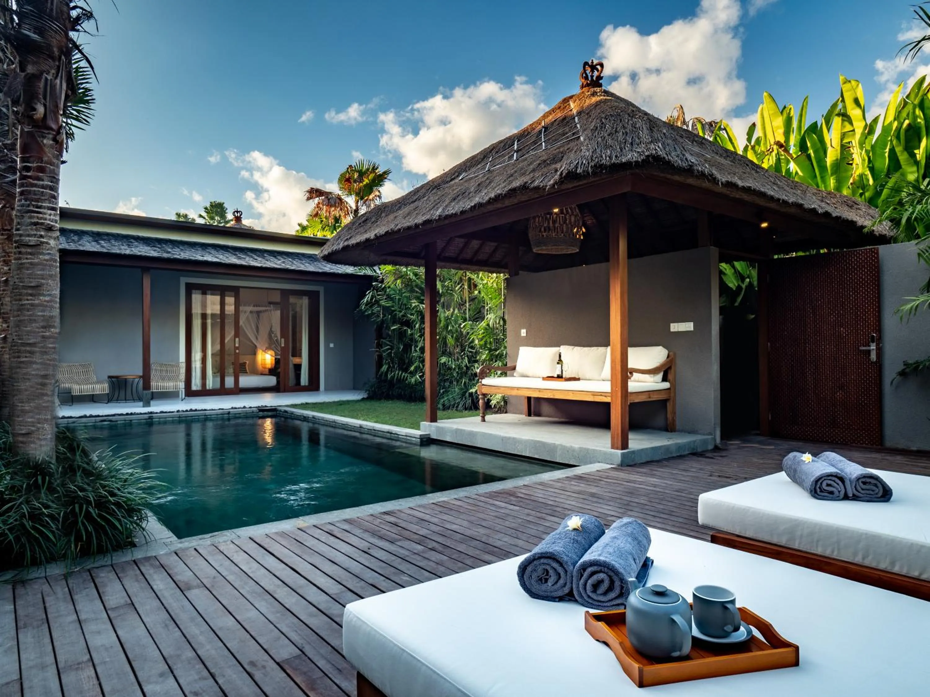 Property building in Bumbak Park Villas By Nakula