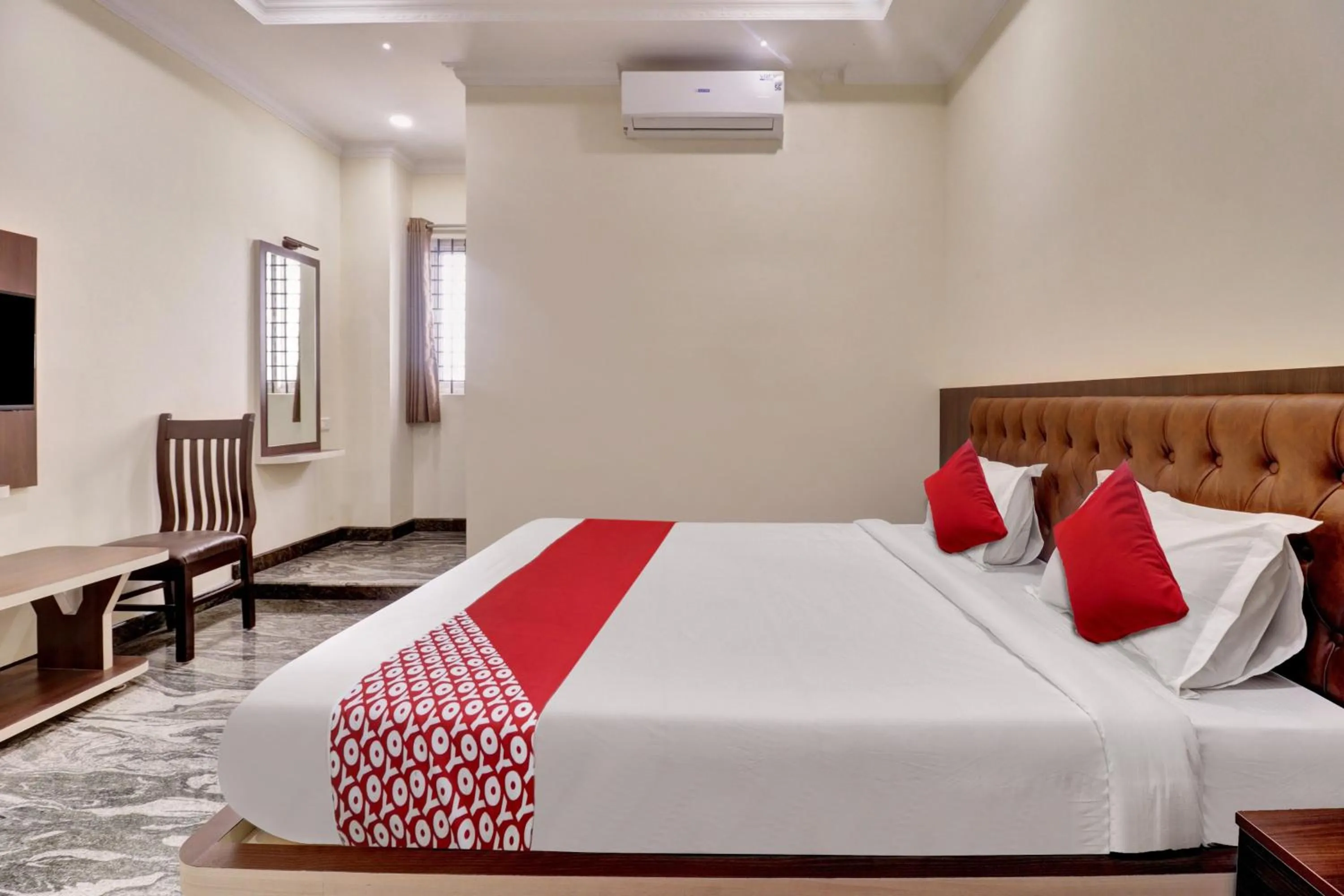 Bedroom in Collection O Ashraya Paradise