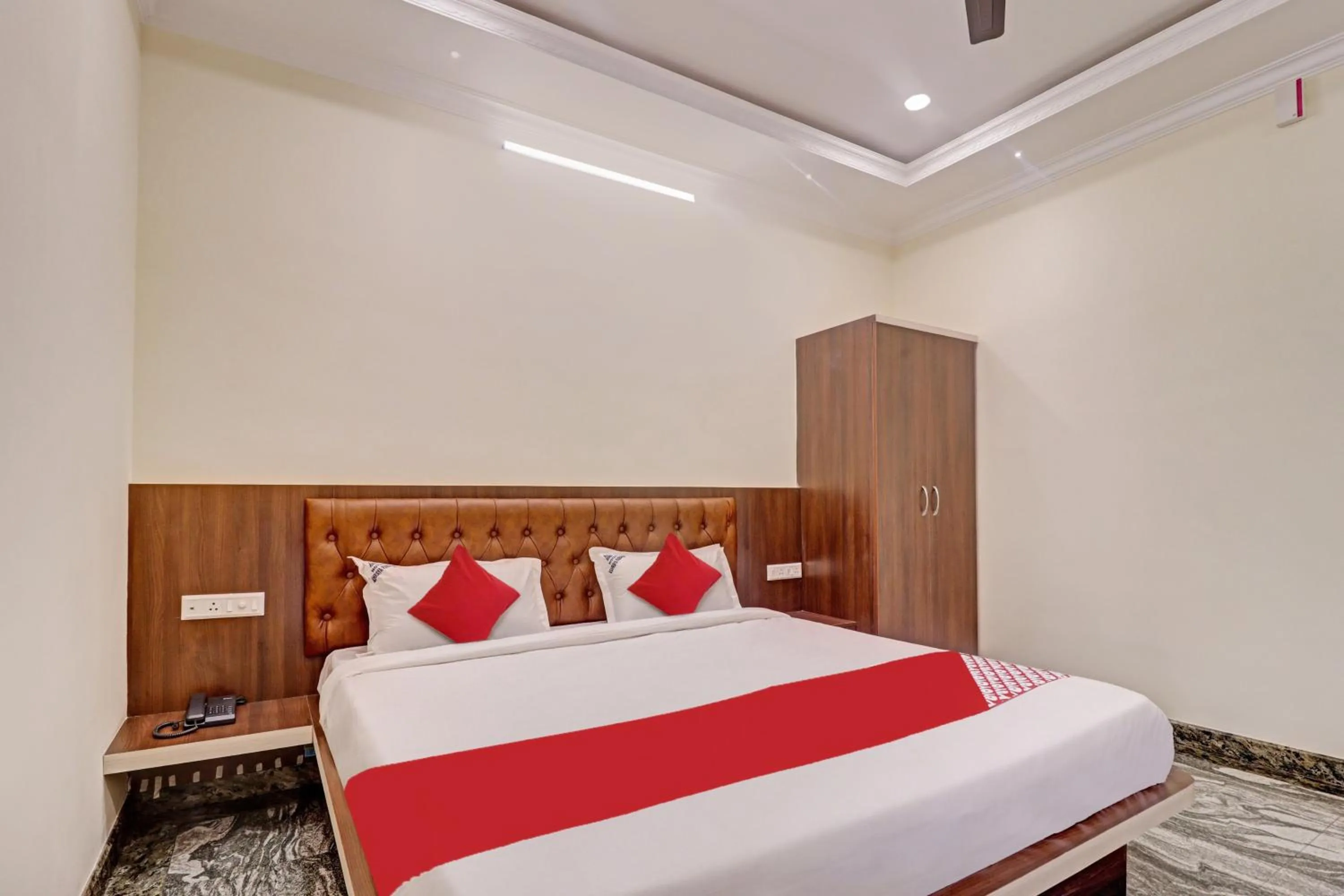 Bedroom in Collection O Ashraya Paradise