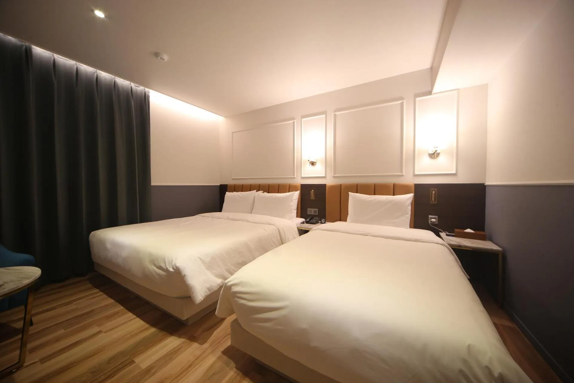 Bed in H Avenue Hotel Minam