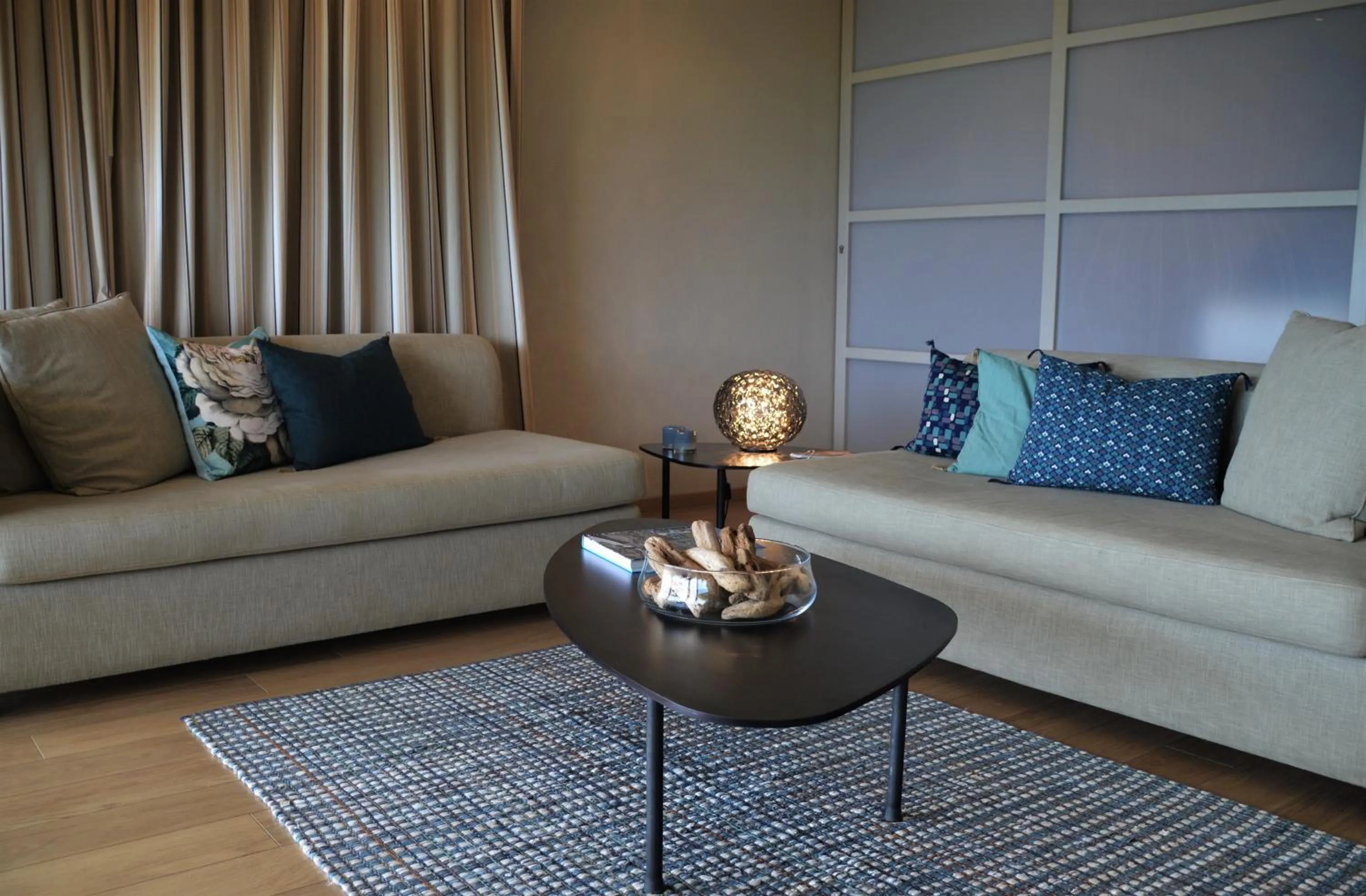 Living room in Hôtel La Caravelle