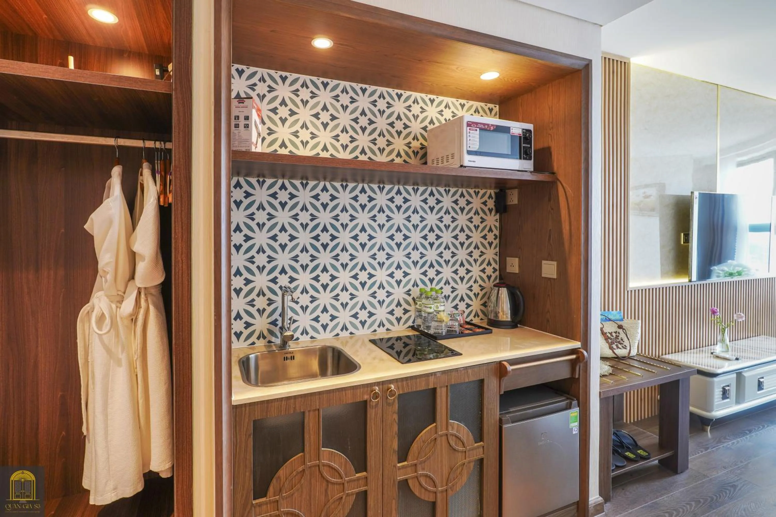 Kitchen or kitchenette in Mandala Pearl Azure Retreat