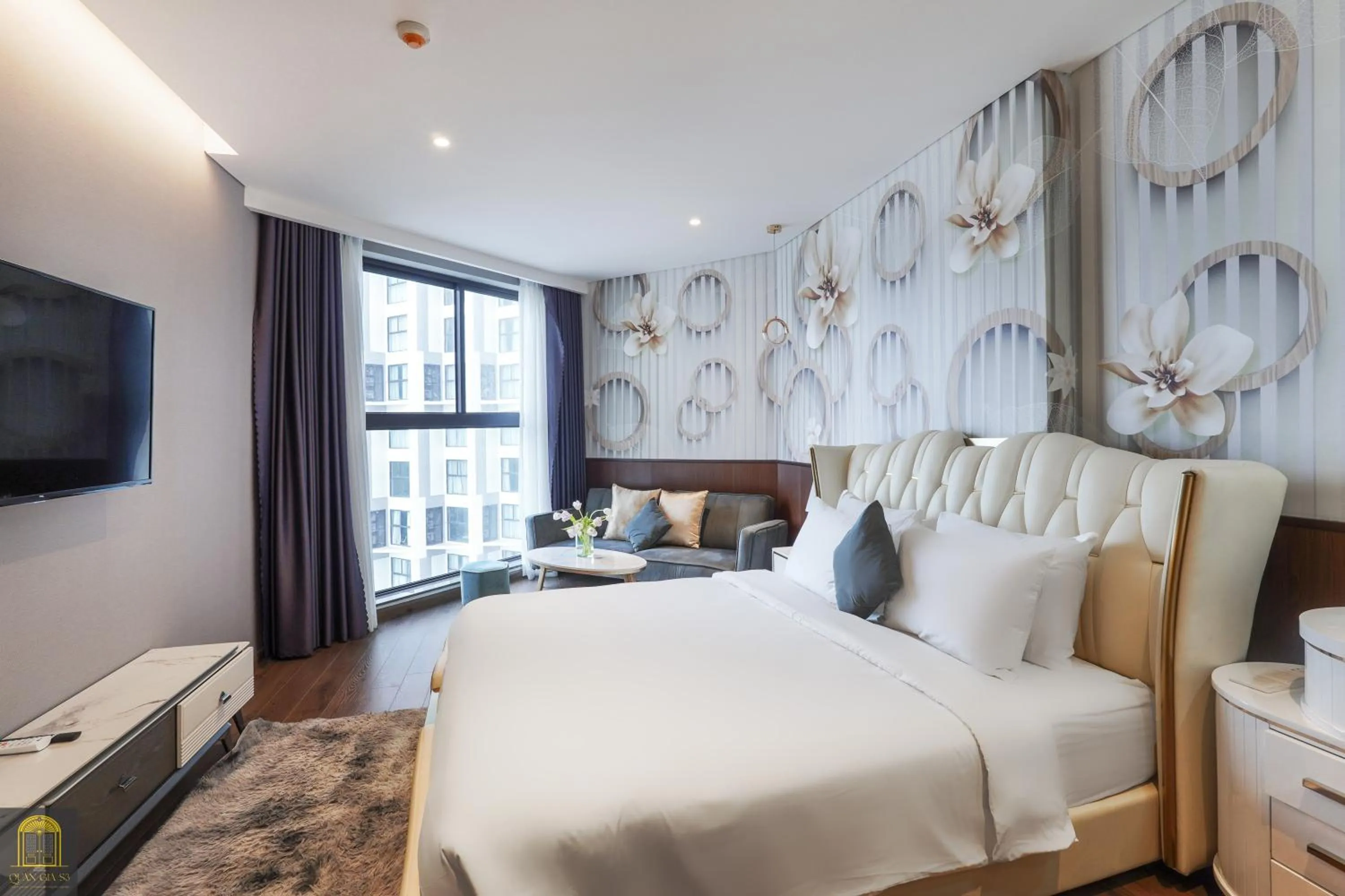 Communal lounge/ TV room, Bed in Mandala Pearl Azure Retreat