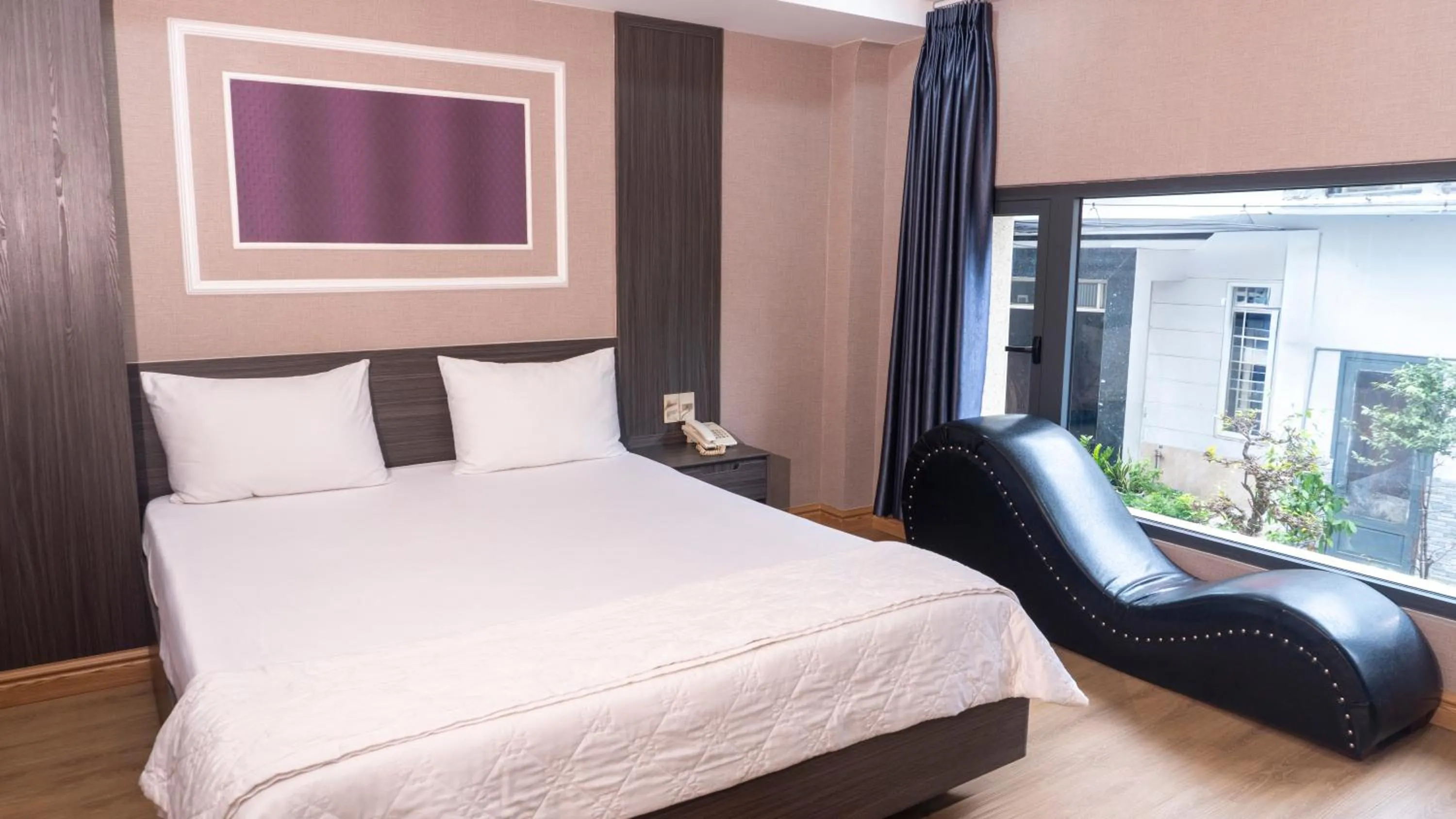 Bed in Thanh Binh Premium Hotel