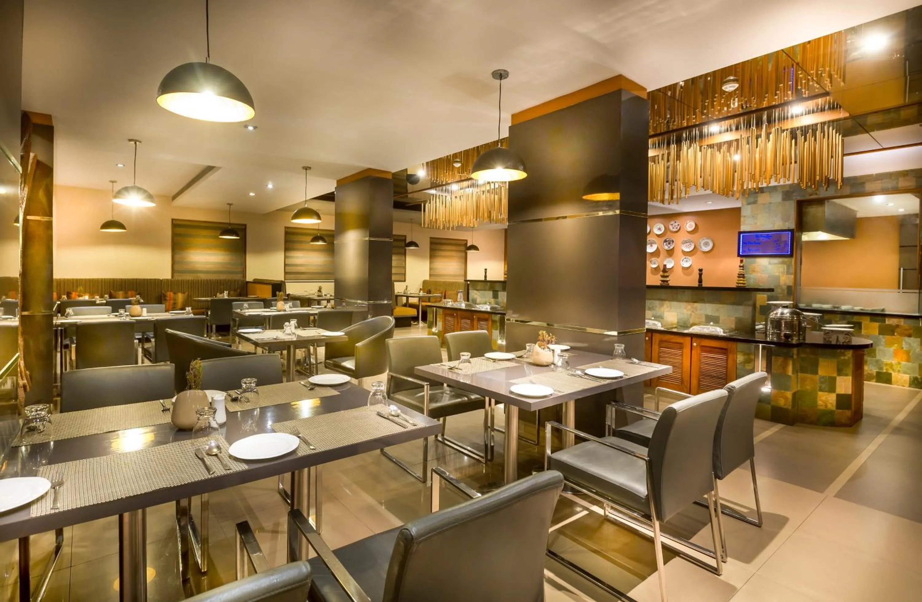 Restaurant/places to eat in Regency Sameera Vellore by GRT Hotels