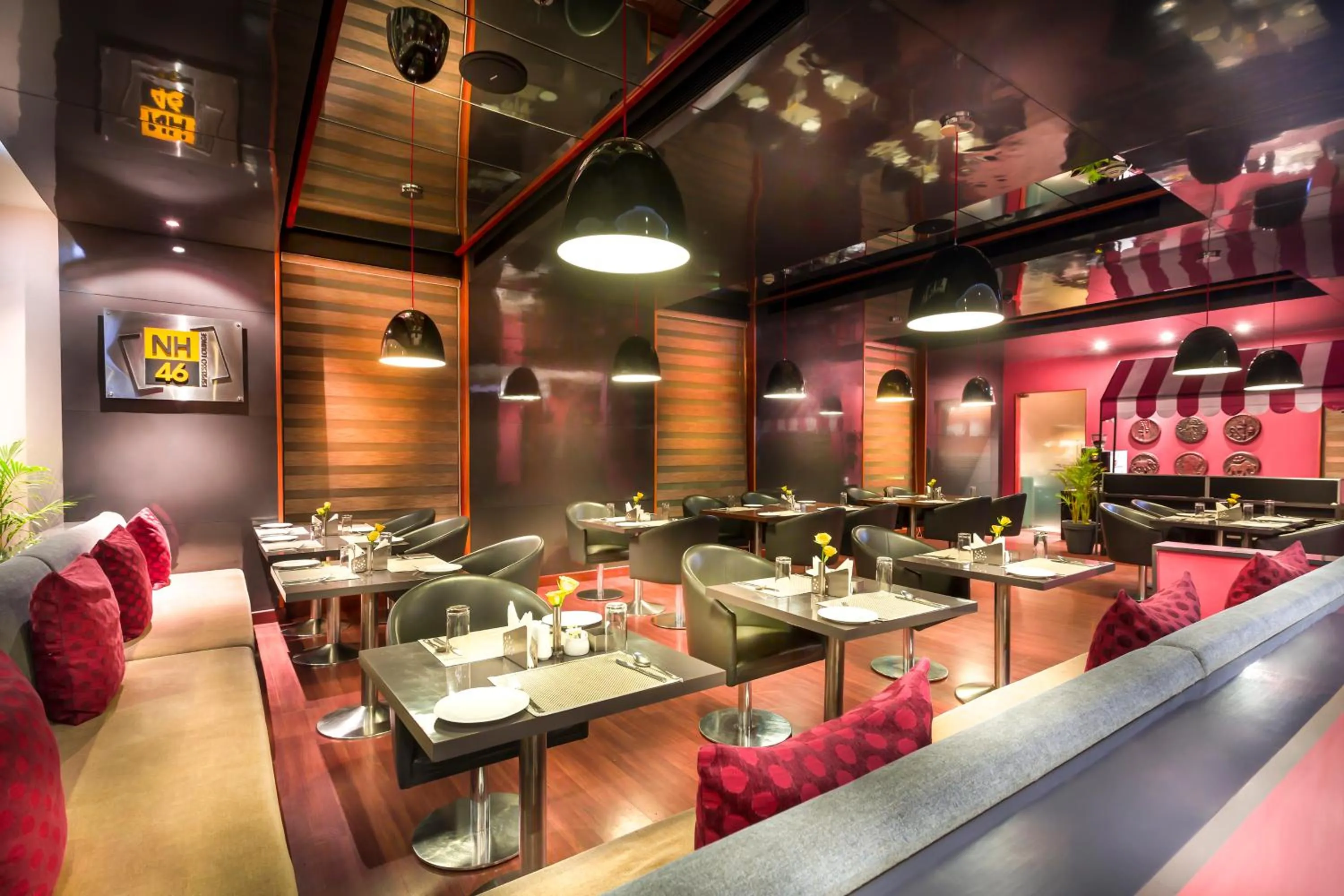 Restaurant/places to eat in Regency Sameera Vellore by GRT Hotels