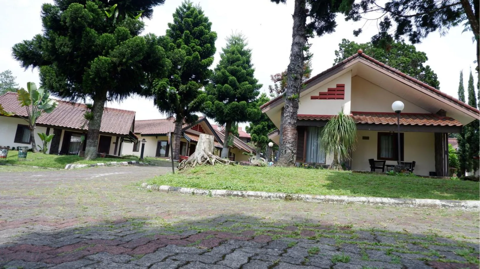 Sangga Buana Resort & Convention Hotel