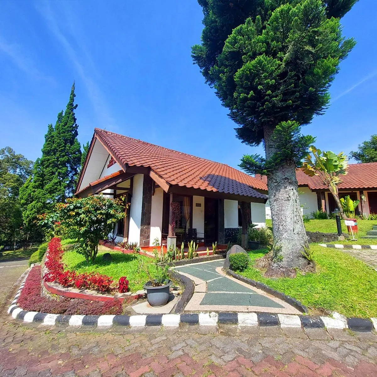 Sangga Buana Resort & Convention Hotel