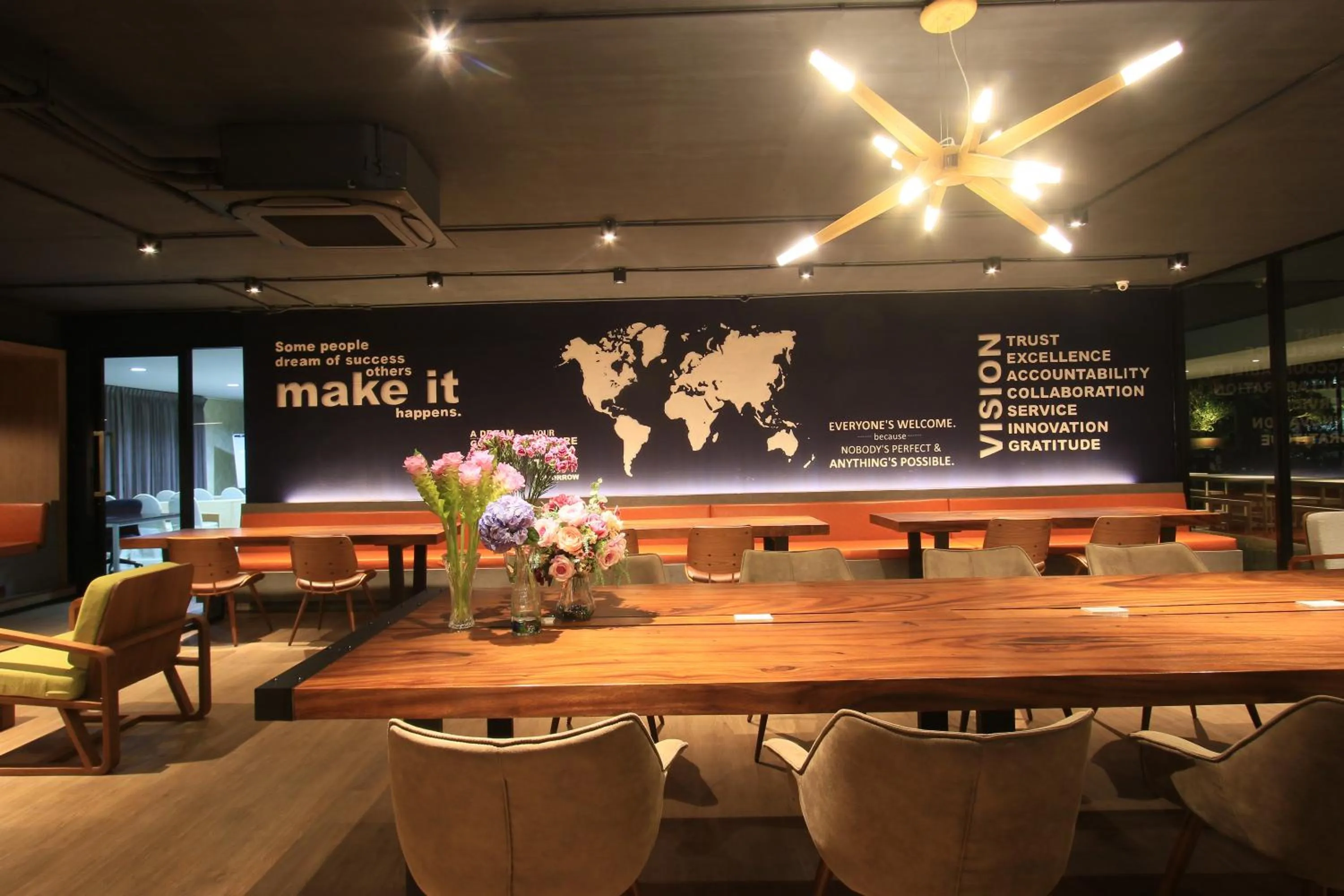 Business facilities in Herma Hotel