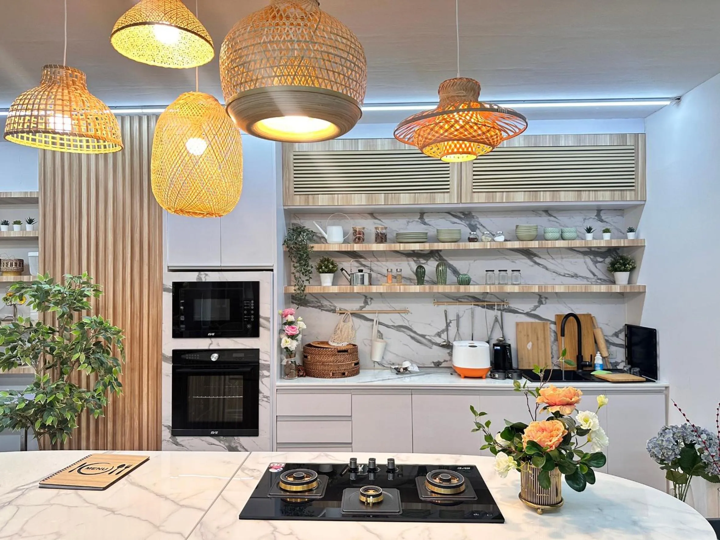 Restaurant/places to eat in Herma Hotel