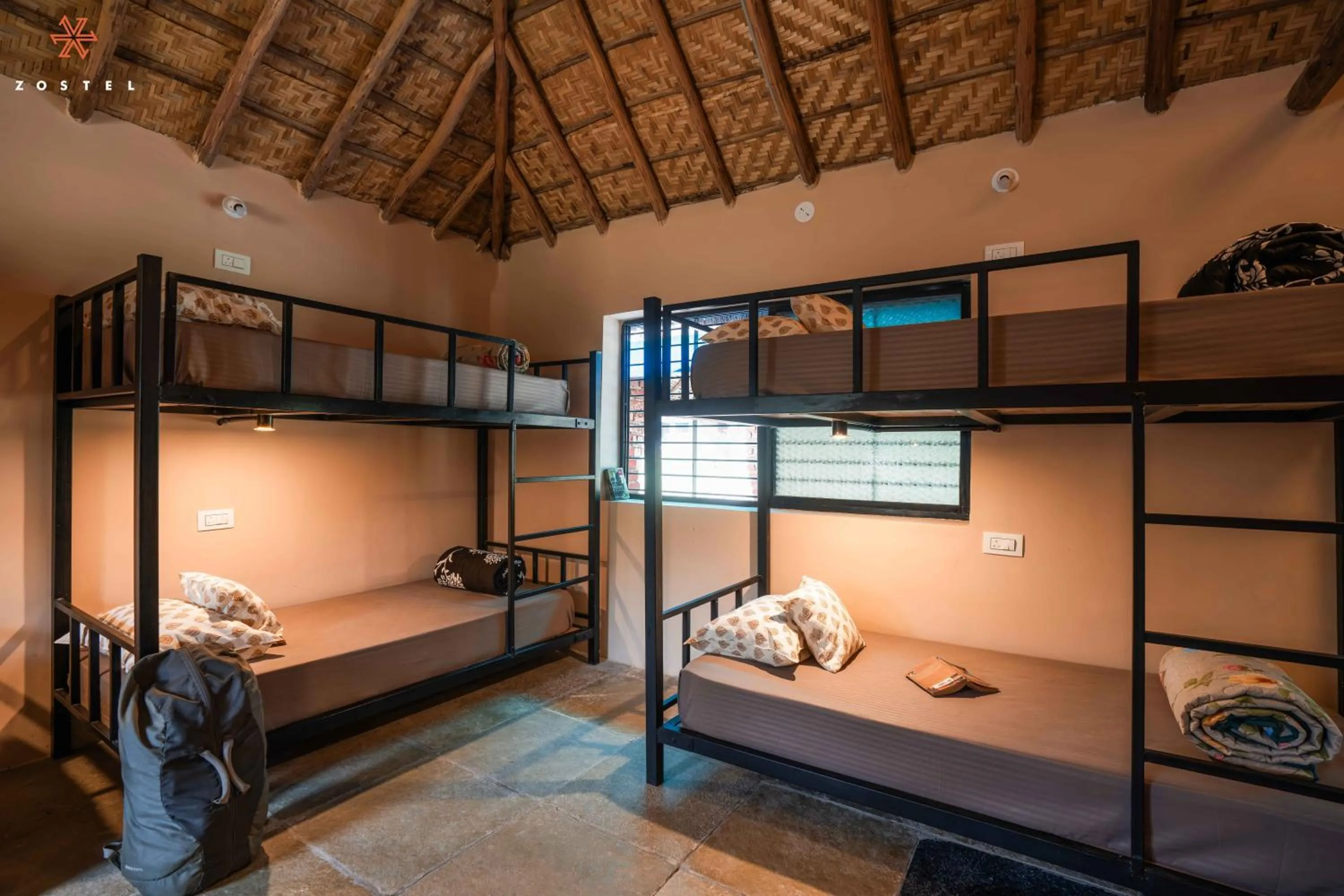 Bed in Zostel Hampi (Gangavathi)