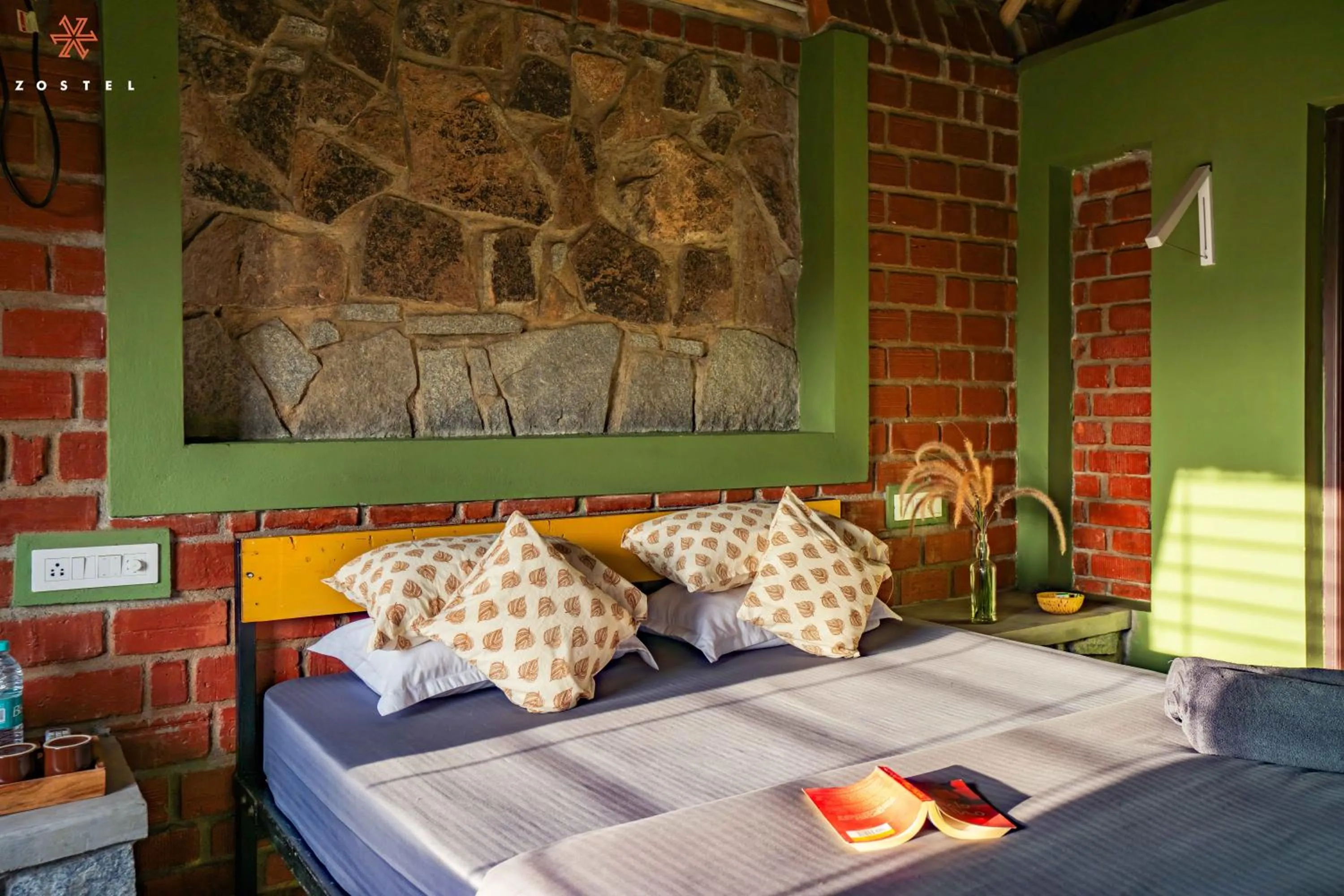 Bed in Zostel Hampi (Gangavathi)