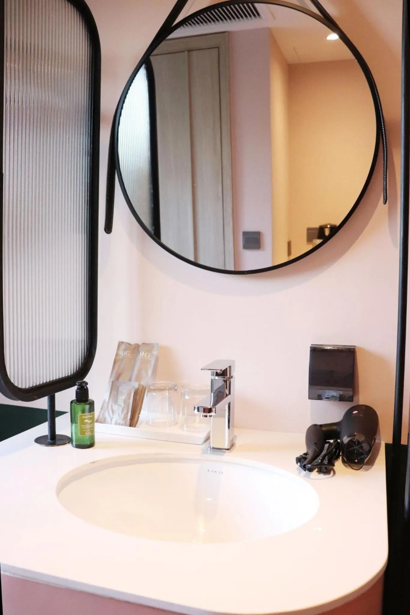 Bathroom in The Quarter Ratchathewi by UHG