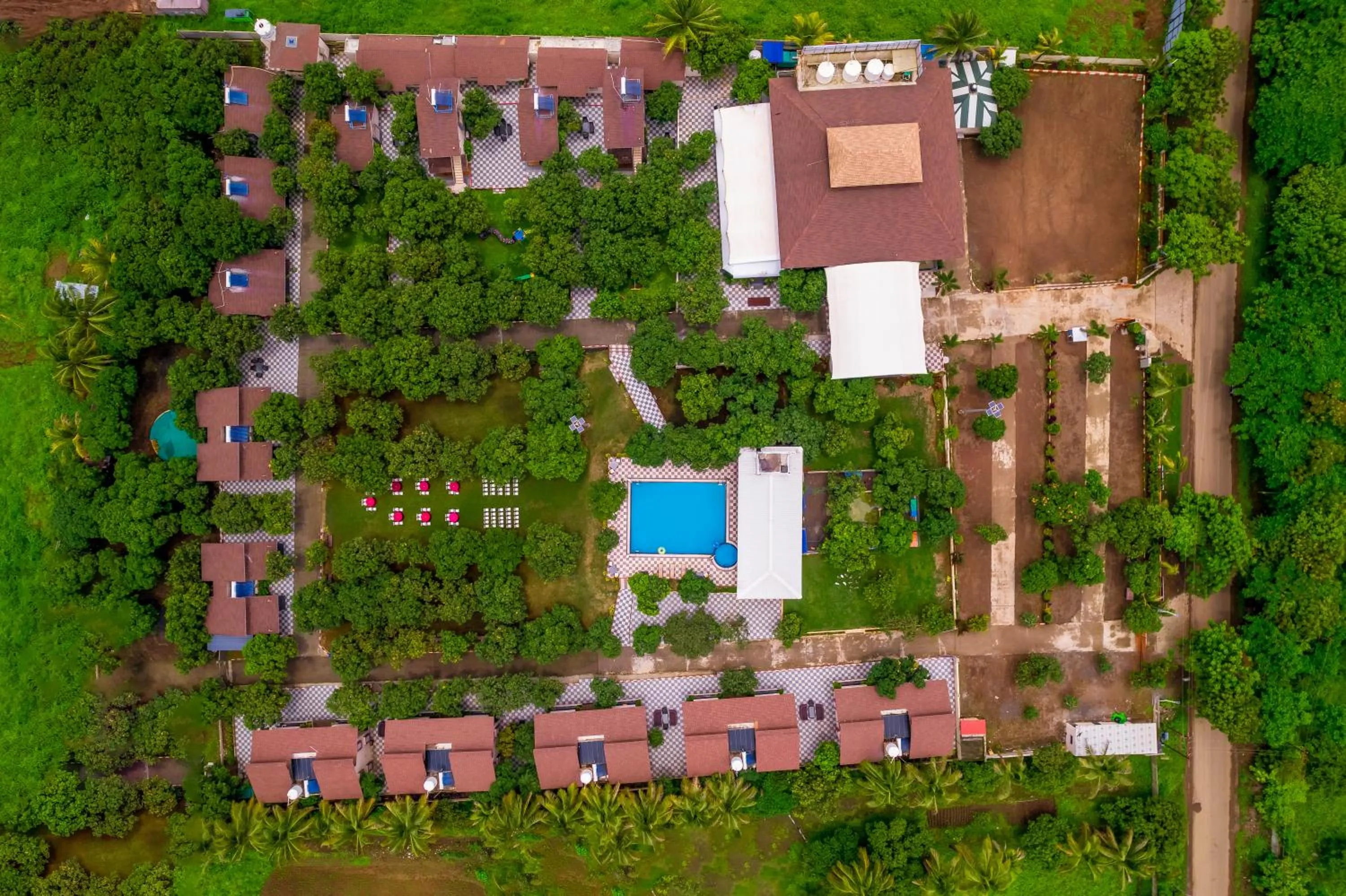 Freesia Resort by Express Inn