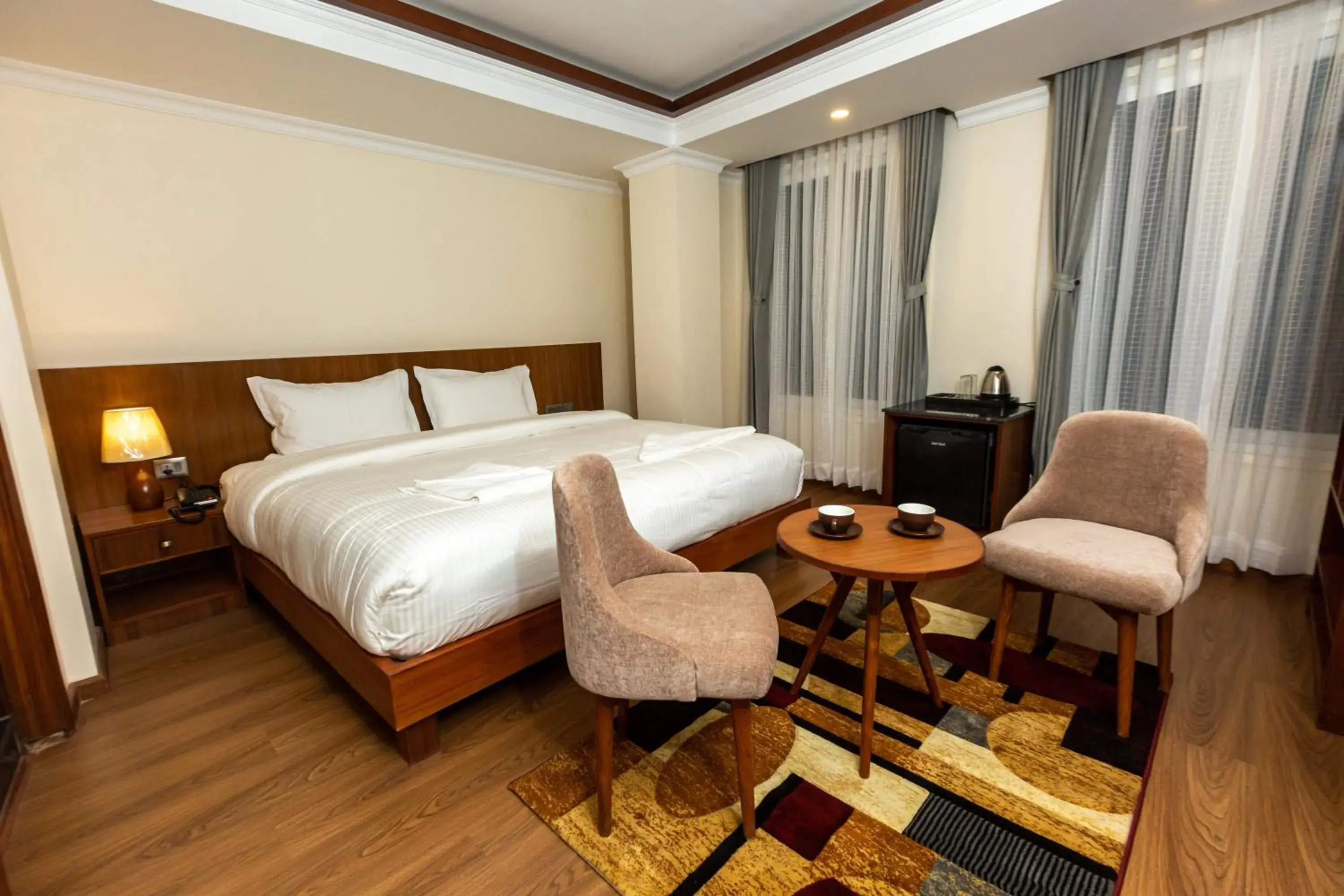 Deluxe Queen Room in Darbar Heritage Inn Deluxe Queen Room in Darbar Heritage Inn