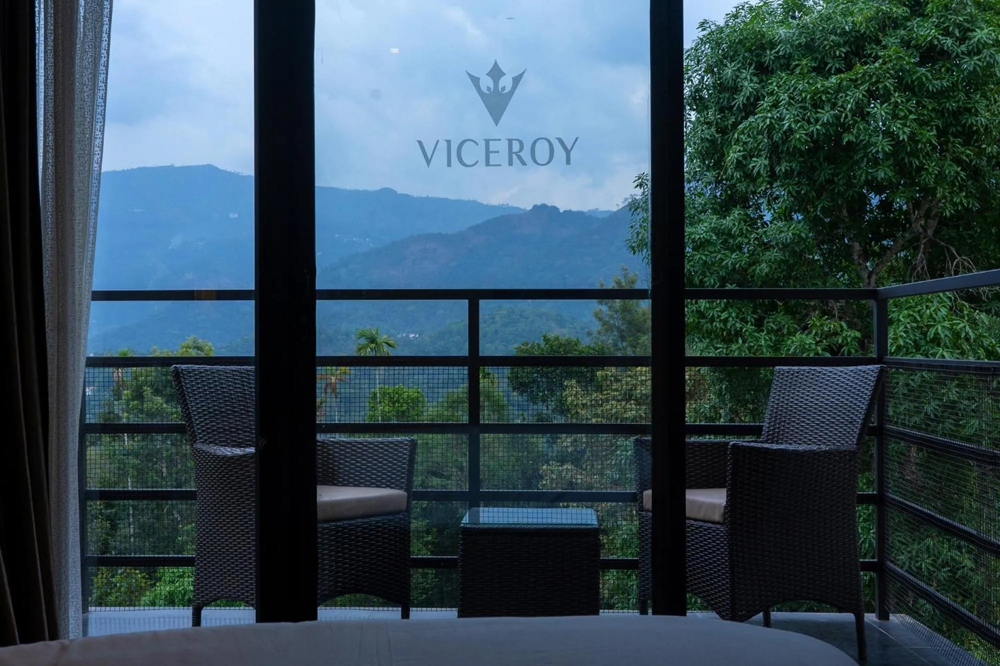 Natural landscape in Viceroy Luxury Mountain Resort and Spa