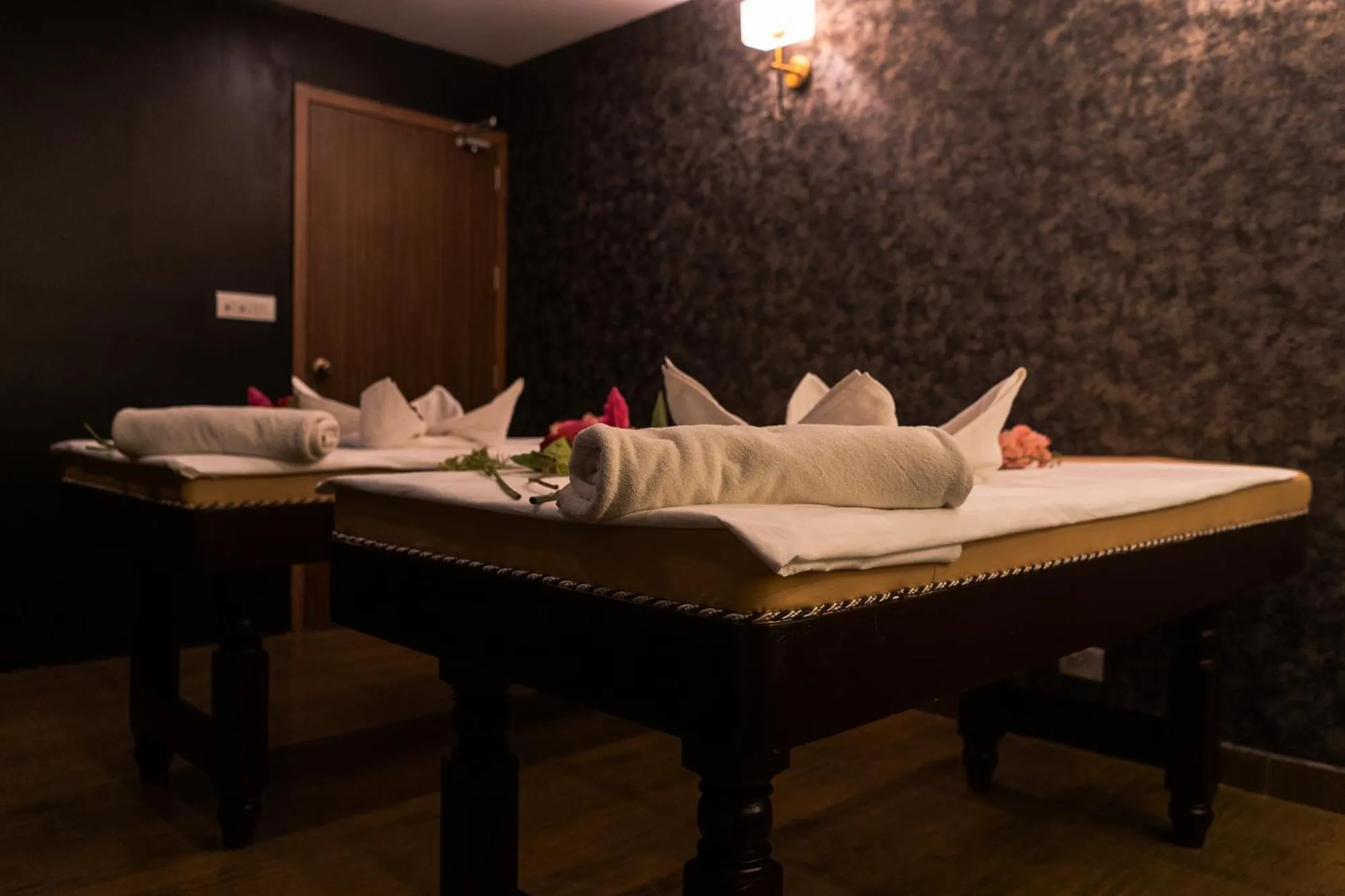 Massage in Viceroy Luxury Mountain Resort and Spa