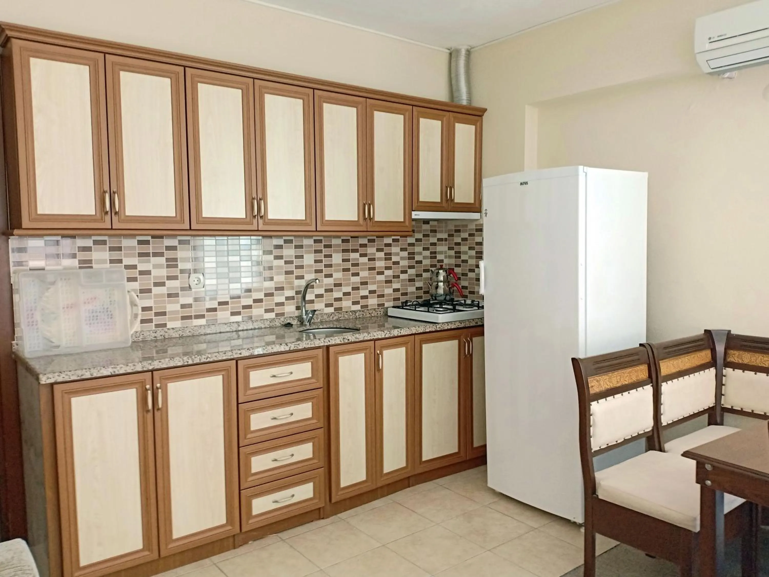 Kitchen or kitchenette in Sarıgerme Apart