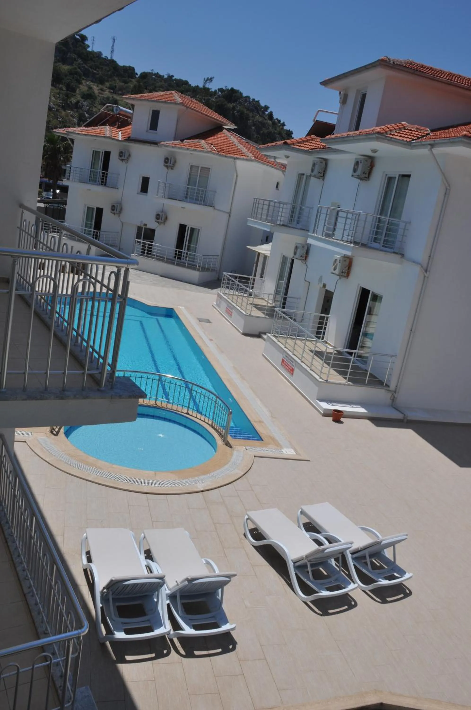 Day in Sarıgerme Apart